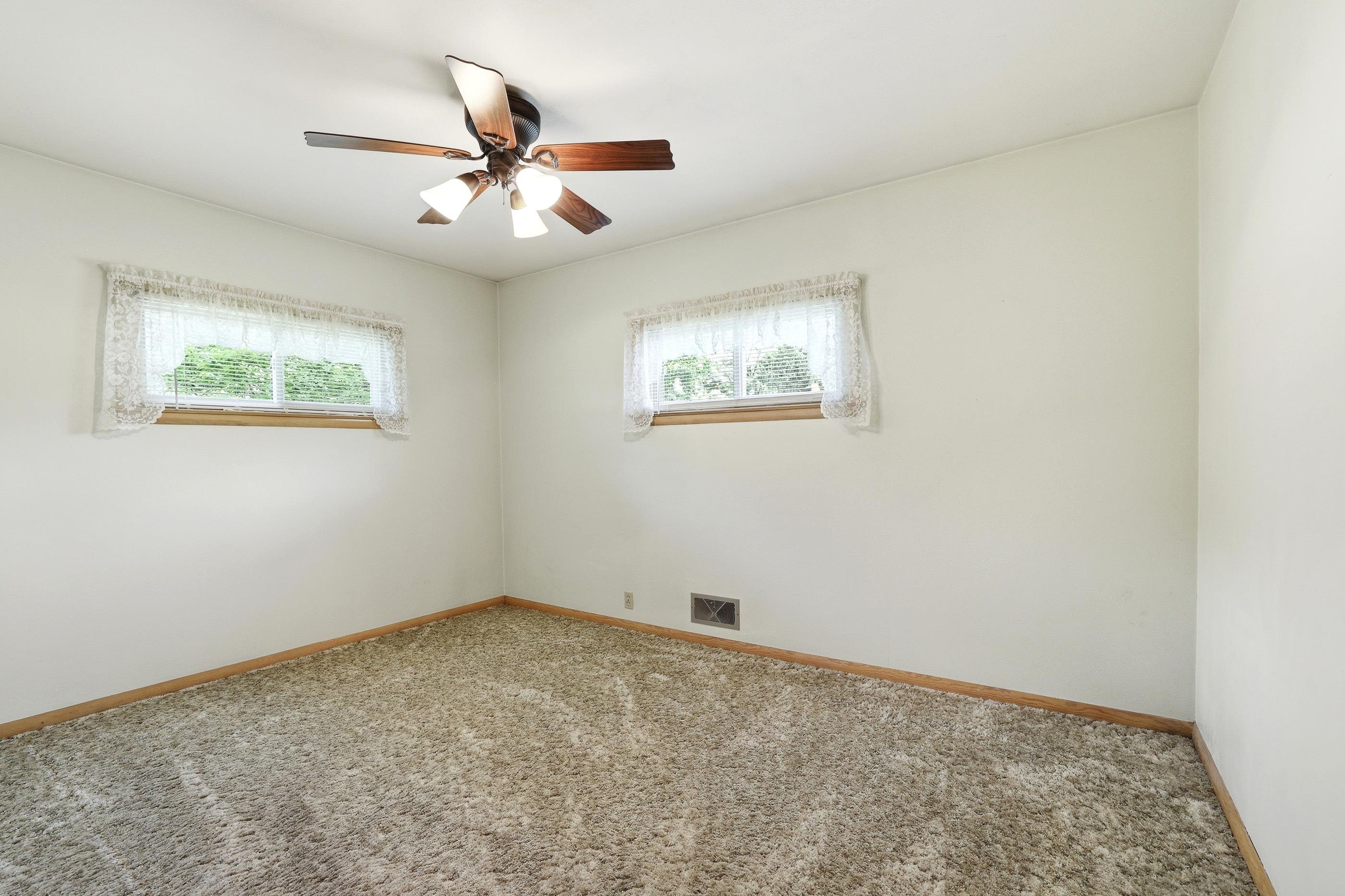 300 MC DILL AVENUE, Stevens Point, Wisconsin 54481, 2 Bedrooms Bedrooms, ,1 BathroomBathrooms,Residential,For Sale,300 MC DILL AVENUE,22602793
