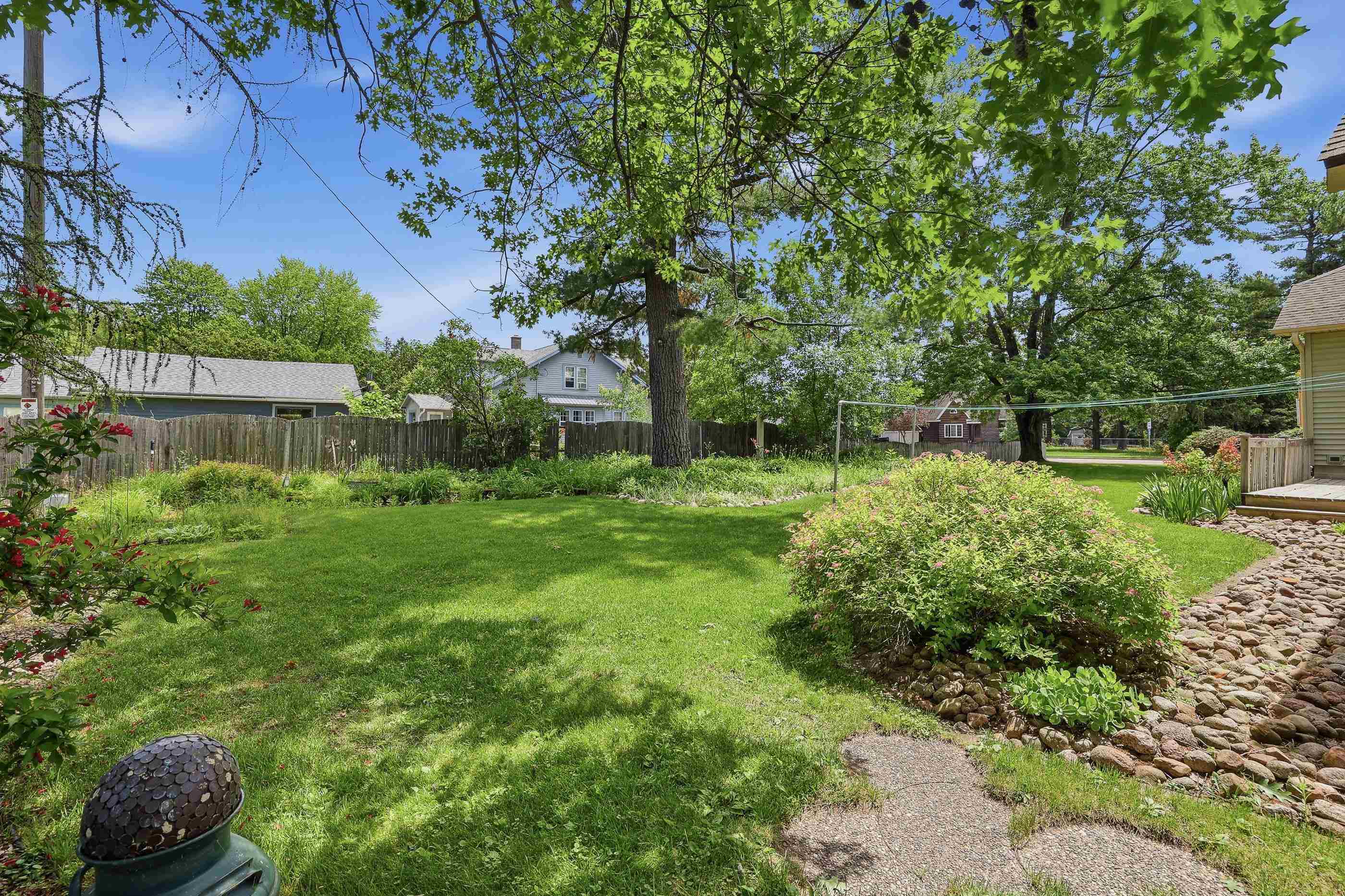 300 MC DILL AVENUE, Stevens Point, Wisconsin 54481, 2 Bedrooms Bedrooms, ,1 BathroomBathrooms,Residential,For Sale,300 MC DILL AVENUE,22602793