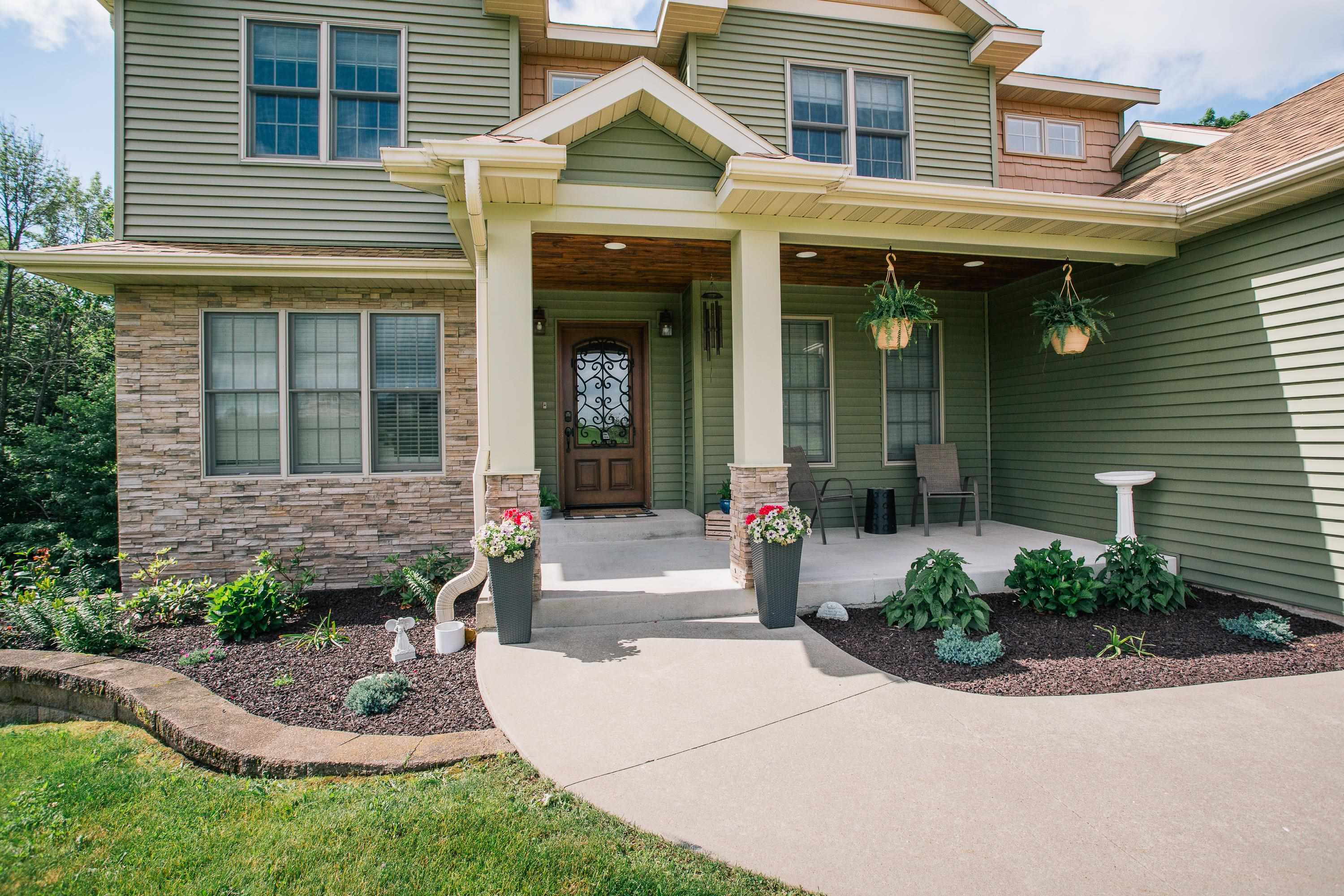 1022 SAND LANE, Neillsville, Wisconsin 54456, 6 Bedrooms Bedrooms, ,2 BathroomsBathrooms,Residential,For Sale,1022 SAND LANE,22602795