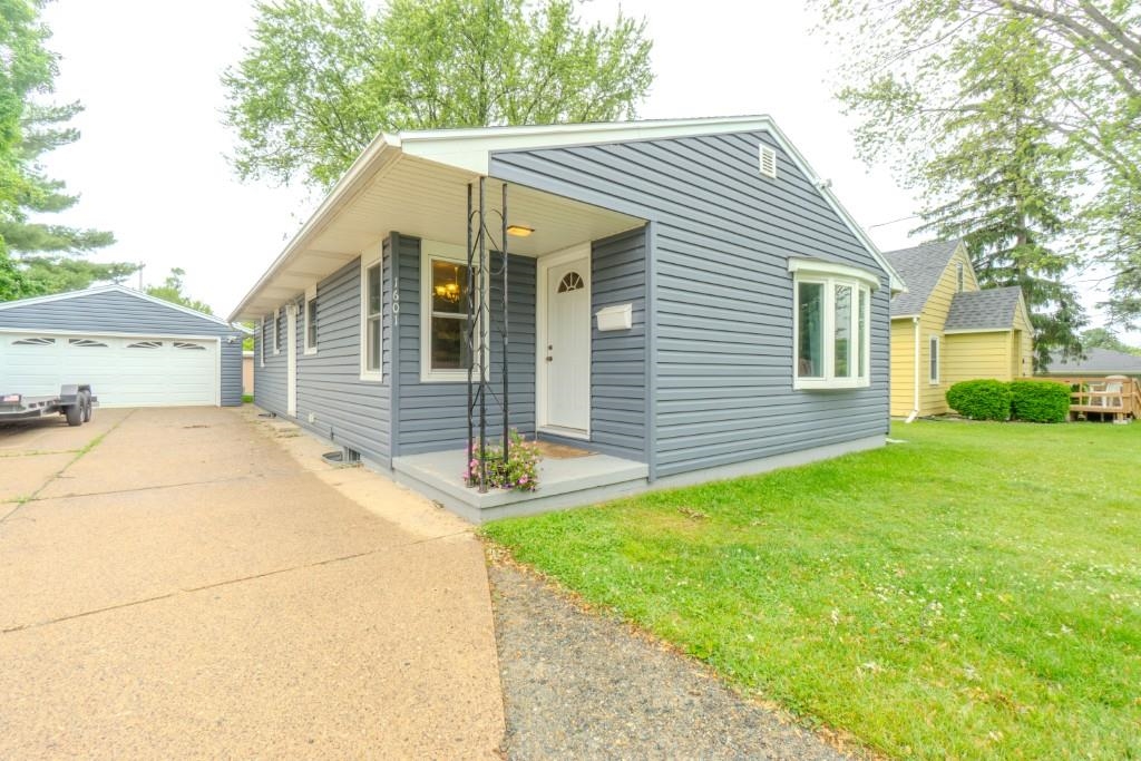 1601 SHERIDAN ROAD, Wausau, Wisconsin 54401, 3 Bedrooms Bedrooms, ,1 BathroomBathrooms,Residential,For Sale,1601 SHERIDAN ROAD,22602800