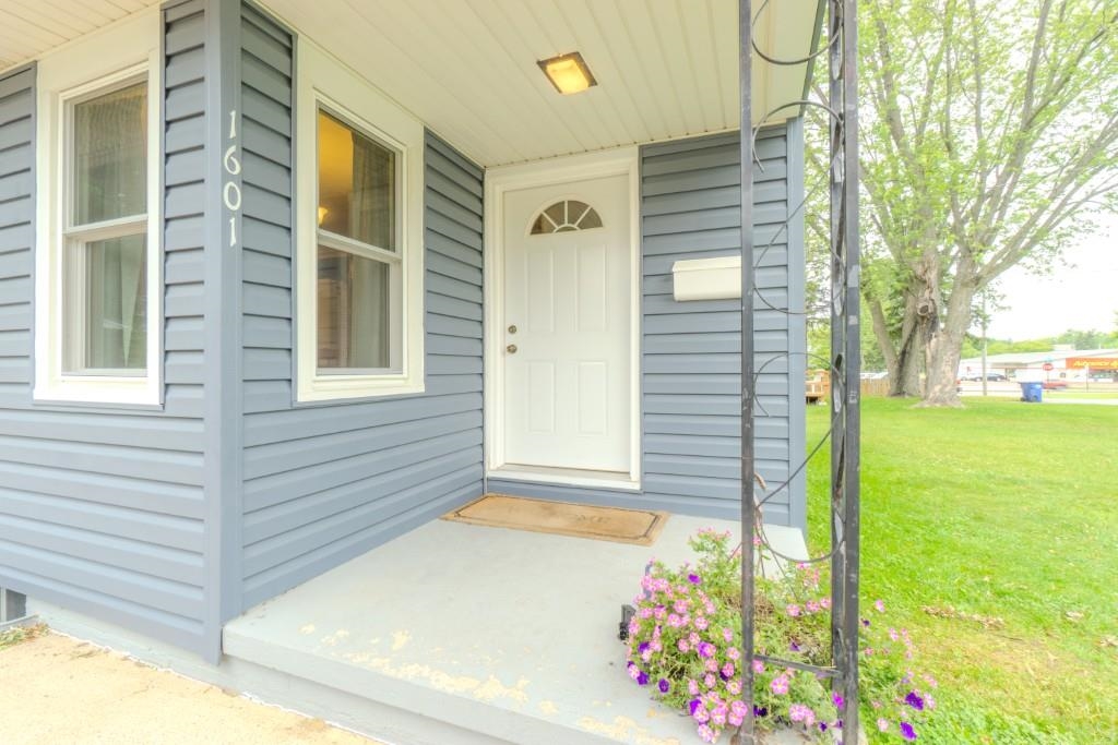 1601 SHERIDAN ROAD, Wausau, Wisconsin 54401, 3 Bedrooms Bedrooms, ,1 BathroomBathrooms,Residential,For Sale,1601 SHERIDAN ROAD,22602800