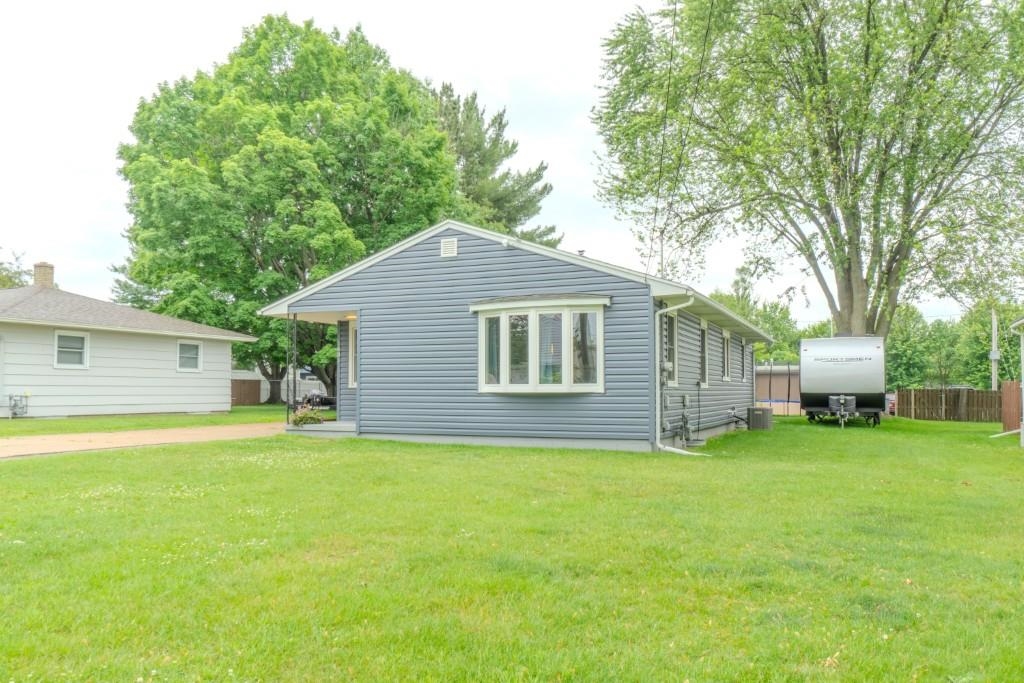 1601 SHERIDAN ROAD, Wausau, Wisconsin 54401, 3 Bedrooms Bedrooms, ,1 BathroomBathrooms,Residential,For Sale,1601 SHERIDAN ROAD,22602800