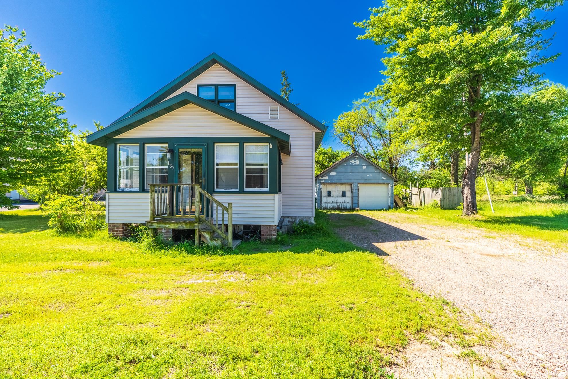1925 SCHOFIELD AVENUE, Schofield, Wisconsin 54476, 3 Bedrooms Bedrooms, ,1 BathroomBathrooms,Residential,For Sale,1925 SCHOFIELD AVENUE,22602811