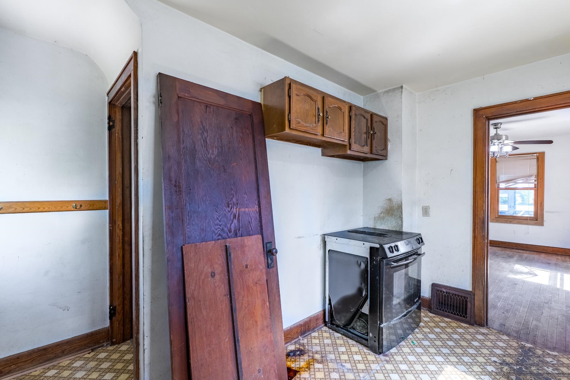 1925 SCHOFIELD AVENUE, Schofield, Wisconsin 54476, 3 Bedrooms Bedrooms, ,1 BathroomBathrooms,Residential,For Sale,1925 SCHOFIELD AVENUE,22602811