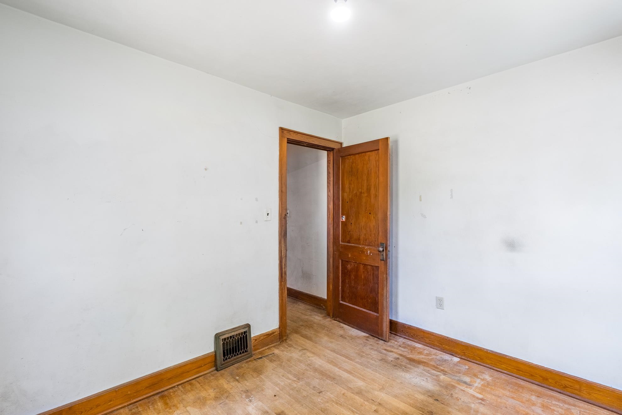 1925 SCHOFIELD AVENUE, Schofield, Wisconsin 54476, 3 Bedrooms Bedrooms, ,1 BathroomBathrooms,Residential,For Sale,1925 SCHOFIELD AVENUE,22602811