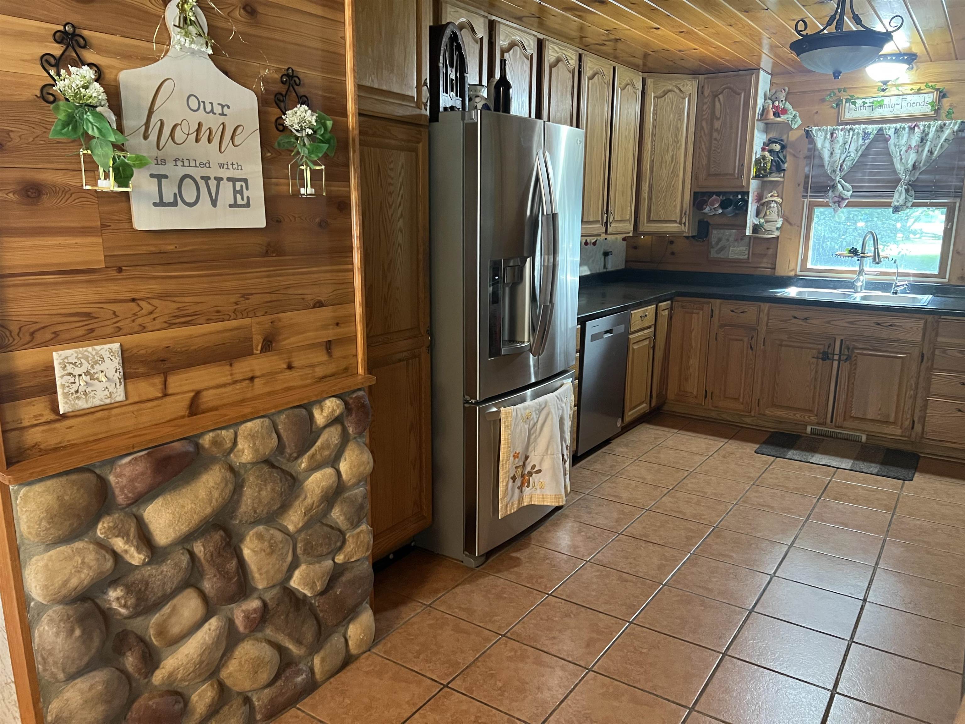 130403 COUNTY ROAD C, Auburndale, Wisconsin 54412, 3 Bedrooms Bedrooms, ,3 BathroomsBathrooms,Residential,For Sale,130403 COUNTY ROAD C,22602817