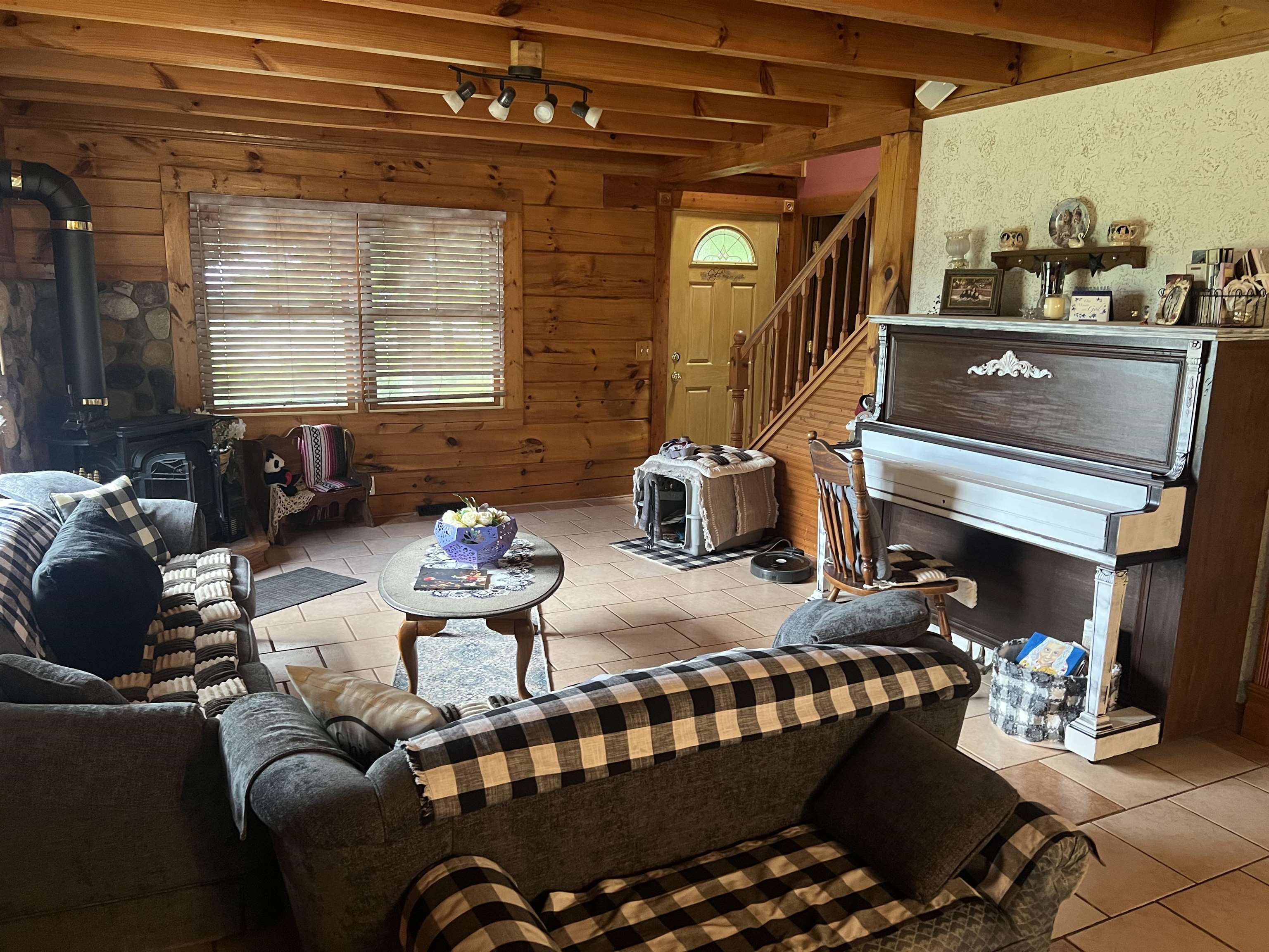 130403 COUNTY ROAD C, Auburndale, Wisconsin 54412, 3 Bedrooms Bedrooms, ,3 BathroomsBathrooms,Residential,For Sale,130403 COUNTY ROAD C,22602817