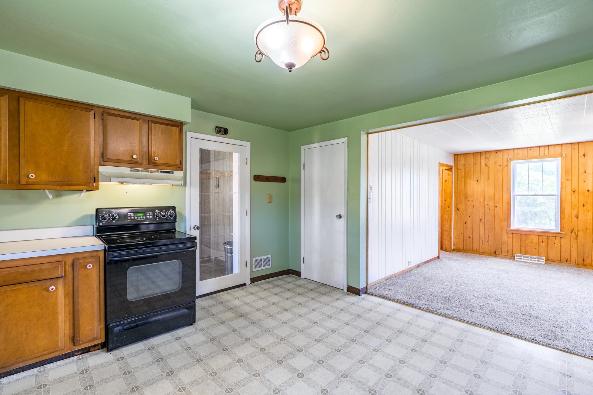 N11897 CEDAR ROAD, Birnamwood, Wisconsin 54414, 4 Bedrooms Bedrooms, ,1 BathroomBathrooms,Residential,For Sale,N11897 CEDAR ROAD,22602875