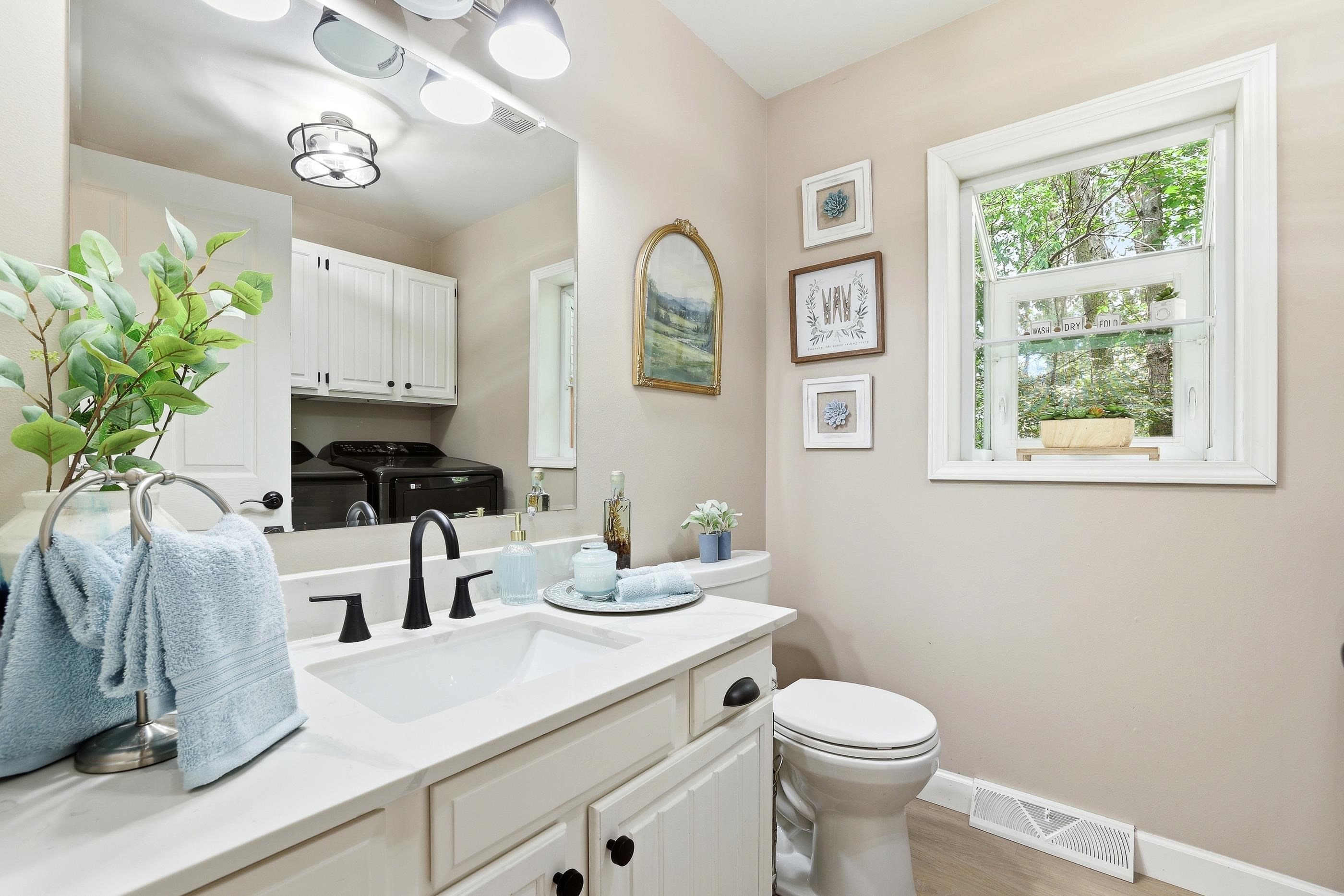 2731 HICKORY DRIVE, Plover, Wisconsin 54467, 3 Bedrooms Bedrooms, ,2 BathroomsBathrooms,Residential,For Sale,2731 HICKORY DRIVE,22602876