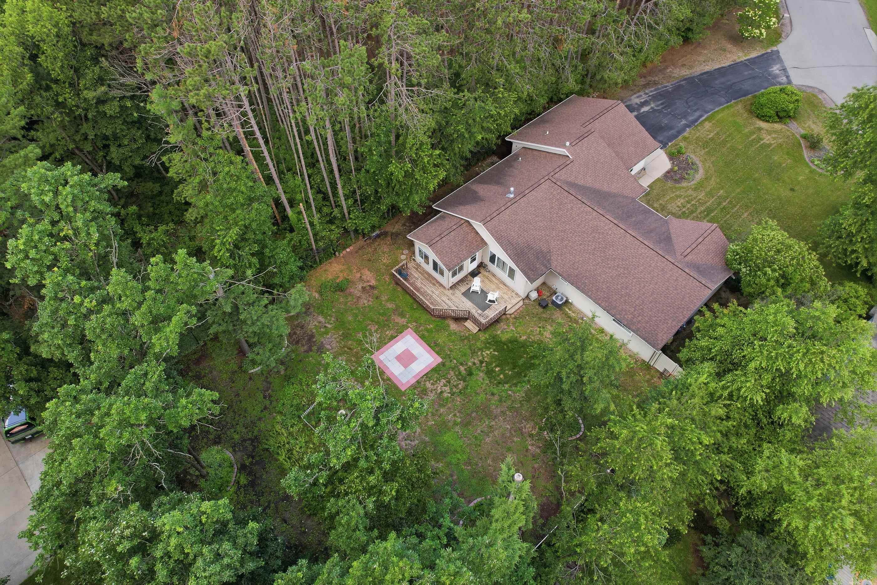 2731 HICKORY DRIVE, Plover, Wisconsin 54467, 3 Bedrooms Bedrooms, ,2 BathroomsBathrooms,Residential,For Sale,2731 HICKORY DRIVE,22602876