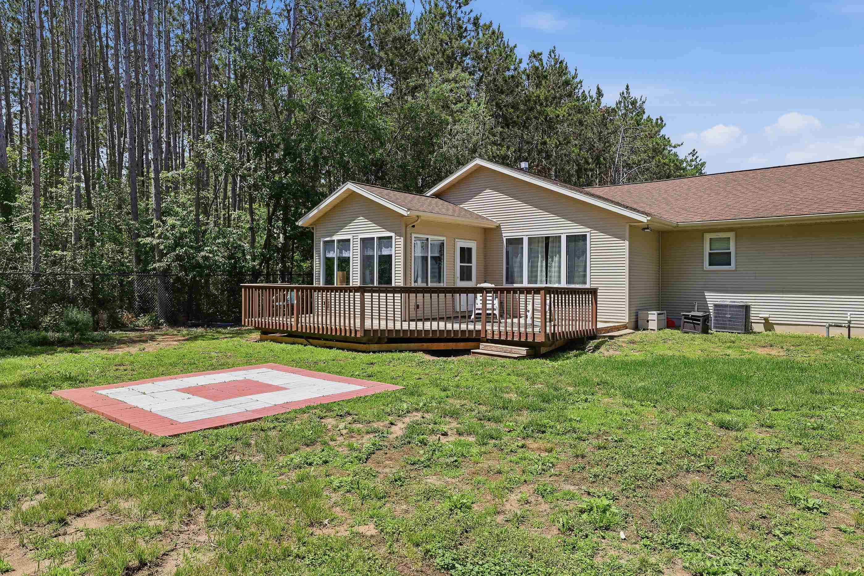 2731 HICKORY DRIVE, Plover, Wisconsin 54467, 3 Bedrooms Bedrooms, ,2 BathroomsBathrooms,Residential,For Sale,2731 HICKORY DRIVE,22602876