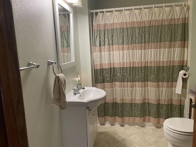 10717 CARY ROCK DRIVE, Marshfield, Wisconsin 54449, 3 Bedrooms Bedrooms, ,2 BathroomsBathrooms,Residential,For Sale,10717 CARY ROCK DRIVE,22602877