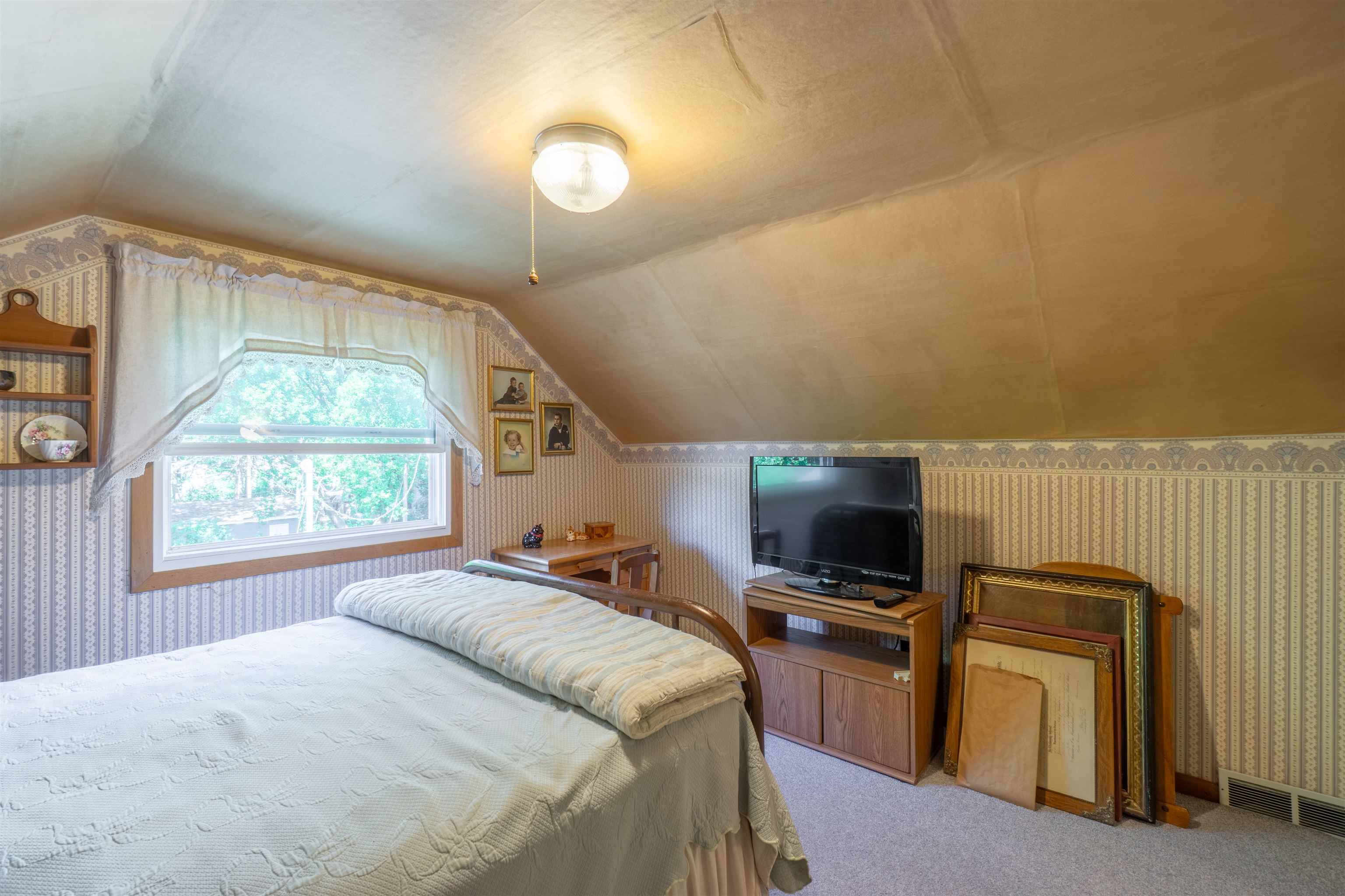 210 MORRIS STREET, Schofield, Wisconsin 54476, 3 Bedrooms Bedrooms, ,1 BathroomBathrooms,Residential,For Sale,210 MORRIS STREET,22602878
