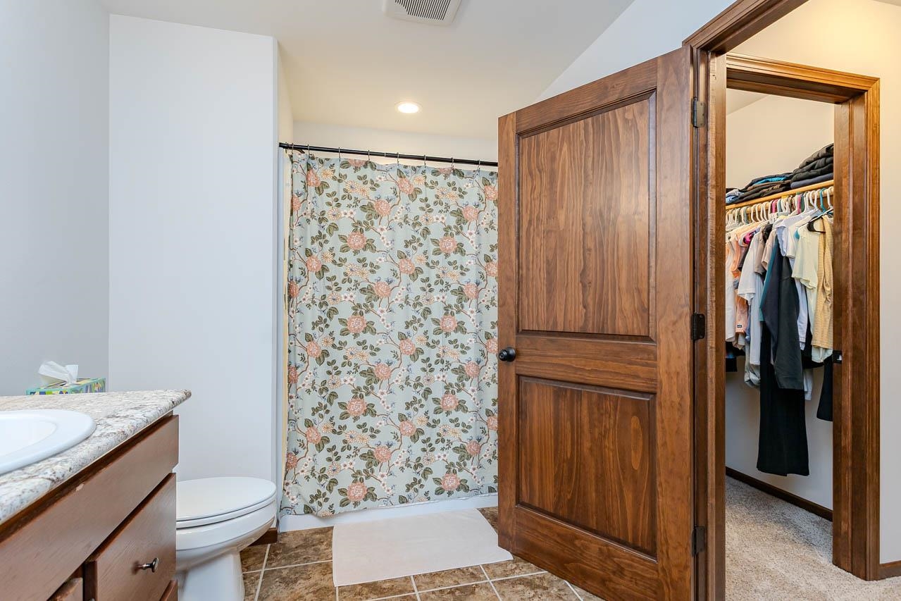212 TUZIGOOT LANE, Wausau, Wisconsin 54403, 4 Bedrooms Bedrooms, ,3 BathroomsBathrooms,Residential,For Sale,212 TUZIGOOT LANE,22602881