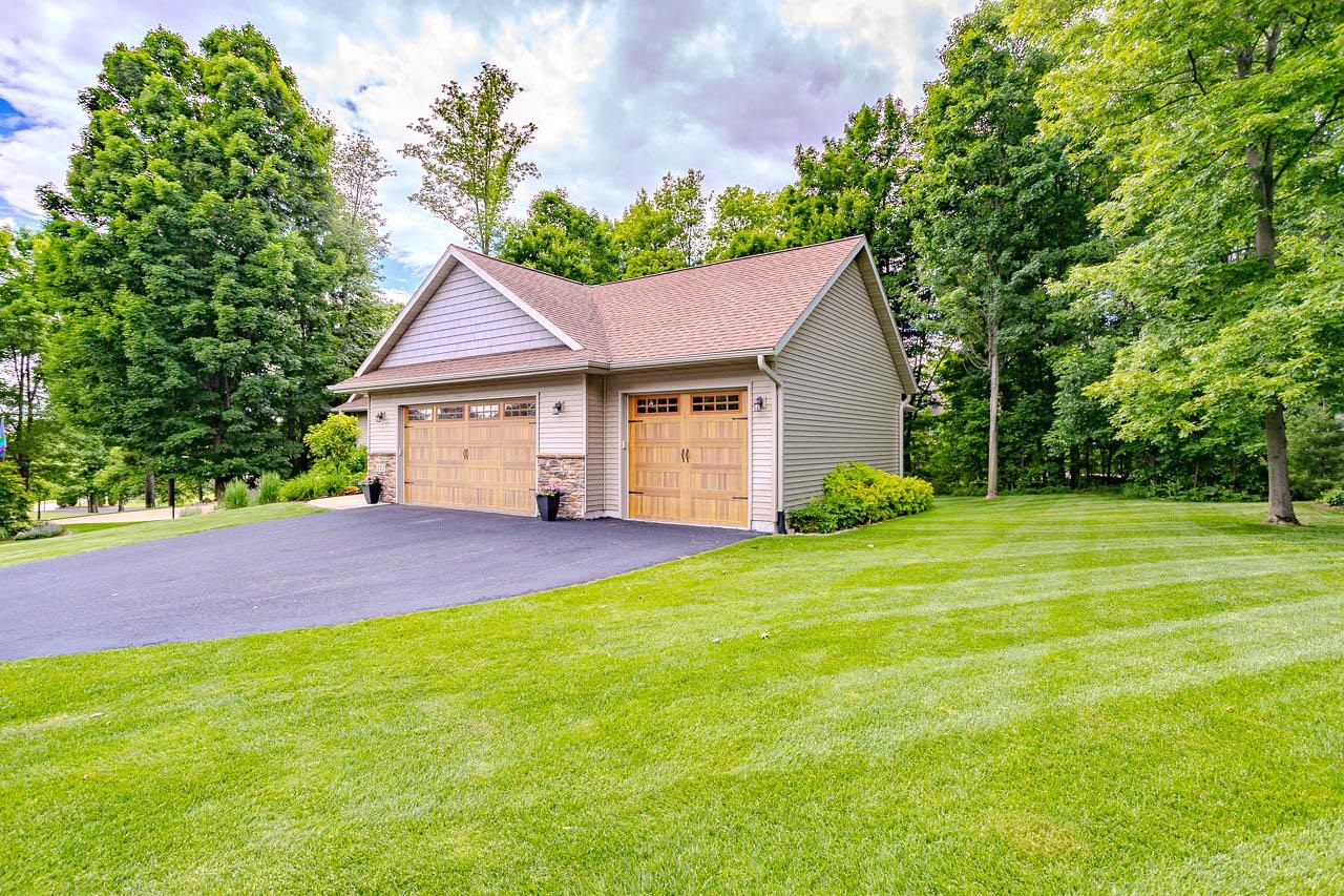 212 TUZIGOOT LANE, Wausau, Wisconsin 54403, 4 Bedrooms Bedrooms, ,3 BathroomsBathrooms,Residential,For Sale,212 TUZIGOOT LANE,22602881
