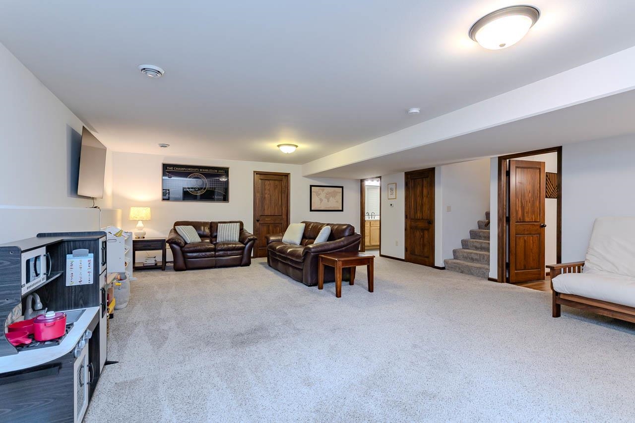 212 TUZIGOOT LANE, Wausau, Wisconsin 54403, 4 Bedrooms Bedrooms, ,3 BathroomsBathrooms,Residential,For Sale,212 TUZIGOOT LANE,22602881