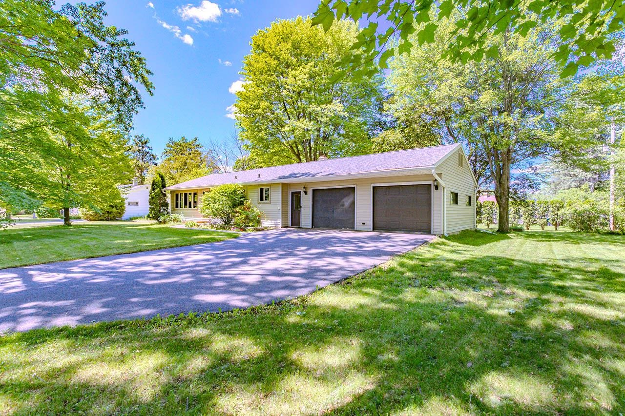 1812 DALEY AVENUE, Weston, Wisconsin 54476-0000, 4 Bedrooms Bedrooms, ,1 BathroomBathrooms,Residential,For Sale,1812 DALEY AVENUE,22602882
