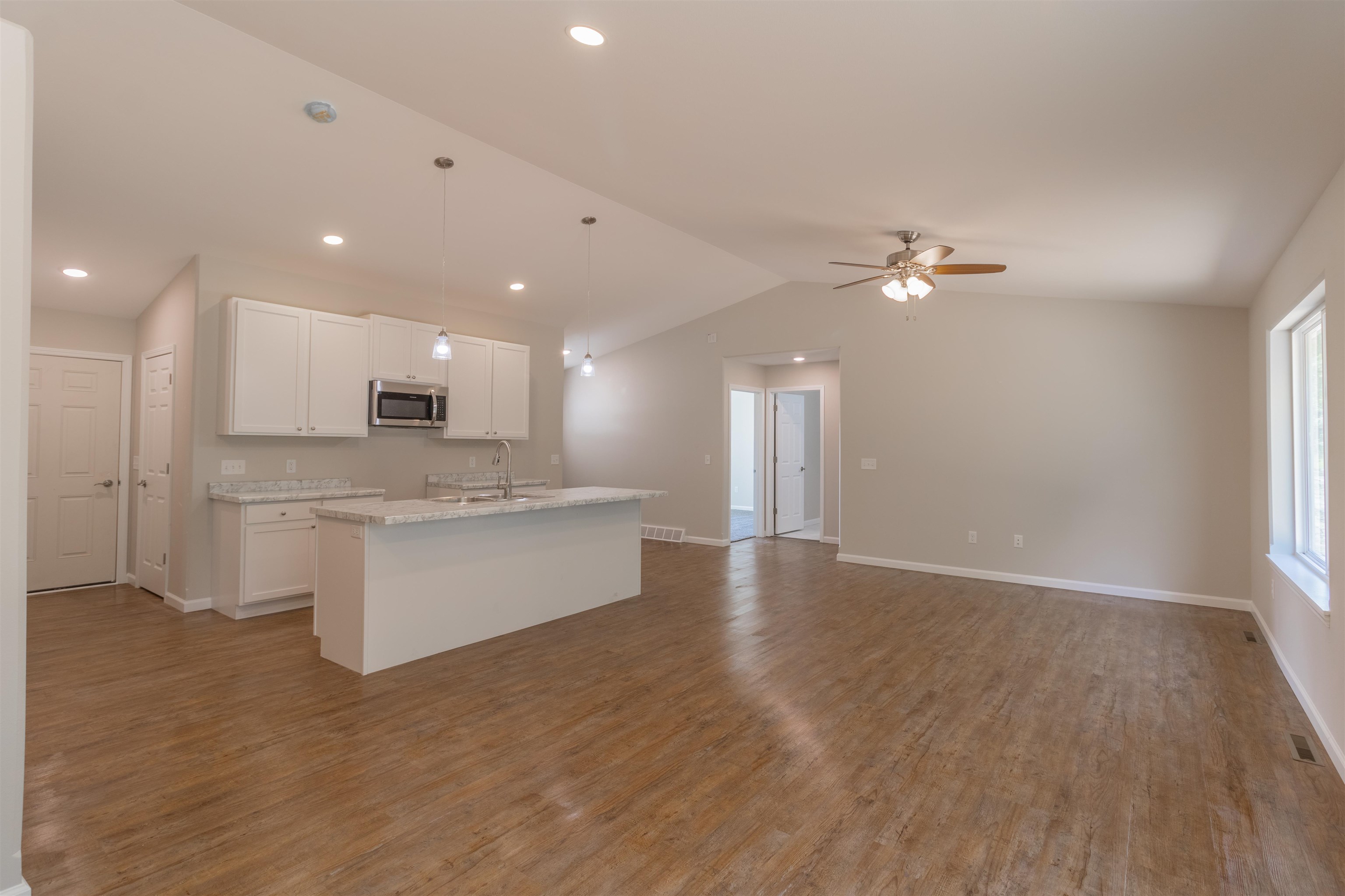 5526 FOREST CREEK ROAD, Stevens Point, Wisconsin 54482, 3 Bedrooms Bedrooms, ,2 BathroomsBathrooms,Residential,For Sale,5526 FOREST CREEK ROAD,22602891
