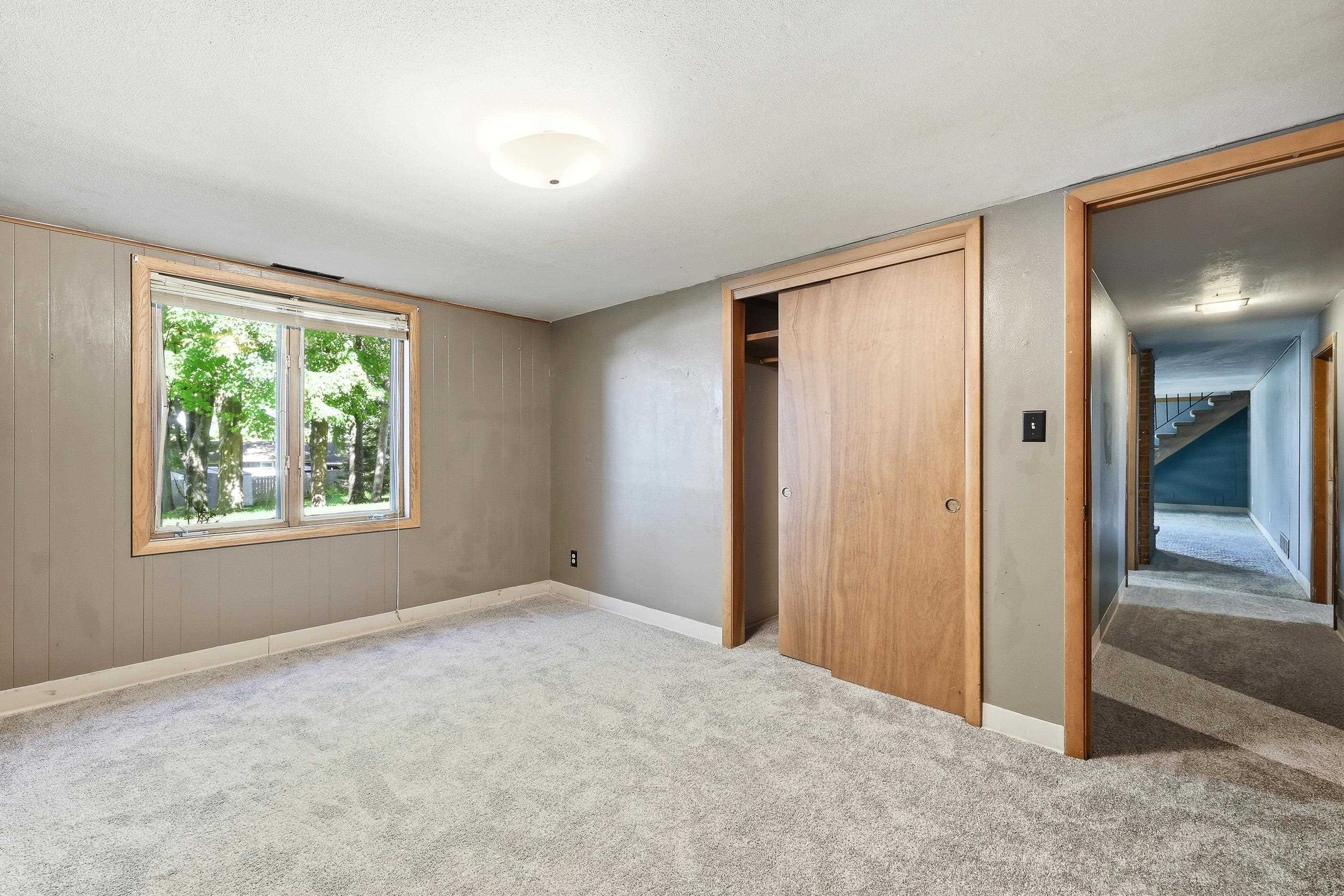 908 S 11TH STREET, Wausau, Wisconsin 54403, 5 Bedrooms Bedrooms, ,1 BathroomBathrooms,Residential,For Sale,908 S 11TH STREET,22602894