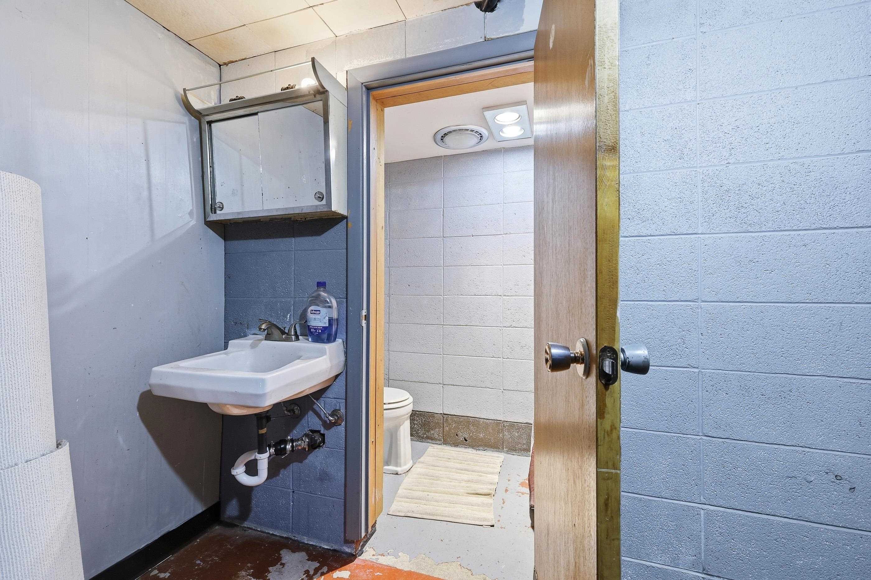 908 S 11TH STREET, Wausau, Wisconsin 54403, 5 Bedrooms Bedrooms, ,1 BathroomBathrooms,Residential,For Sale,908 S 11TH STREET,22602894