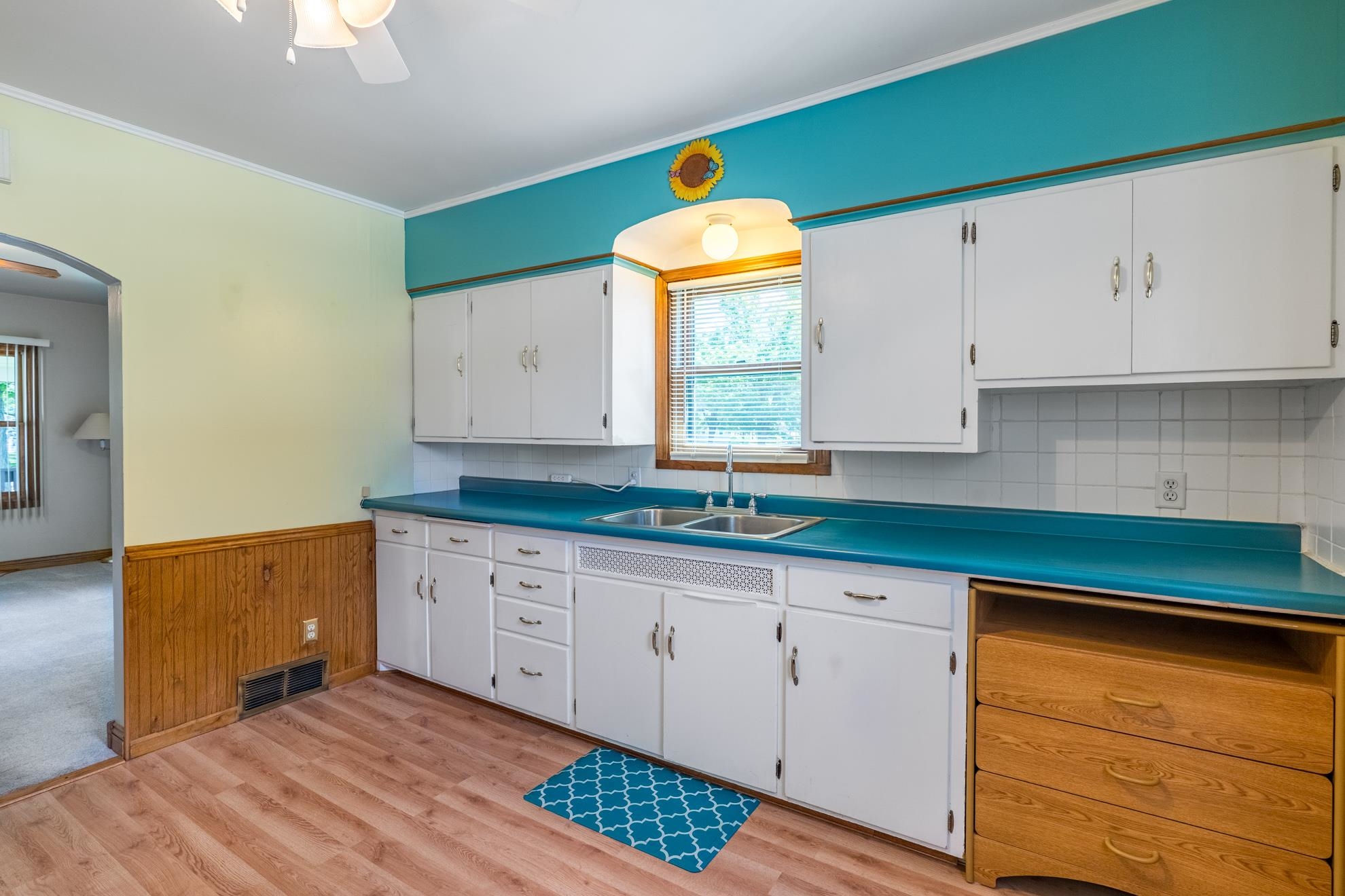 1120 S 8TH AVENUE, Wausau, Wisconsin 54401, 3 Bedrooms Bedrooms, ,1 BathroomBathrooms,Residential,For Sale,1120 S 8TH AVENUE,22602895