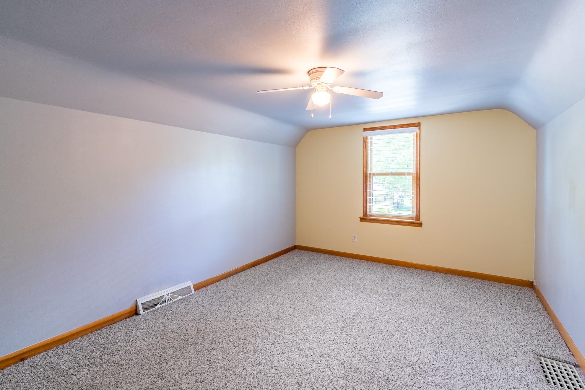 1120 S 8TH AVENUE, Wausau, Wisconsin 54401, 3 Bedrooms Bedrooms, ,1 BathroomBathrooms,Residential,For Sale,1120 S 8TH AVENUE,22602895