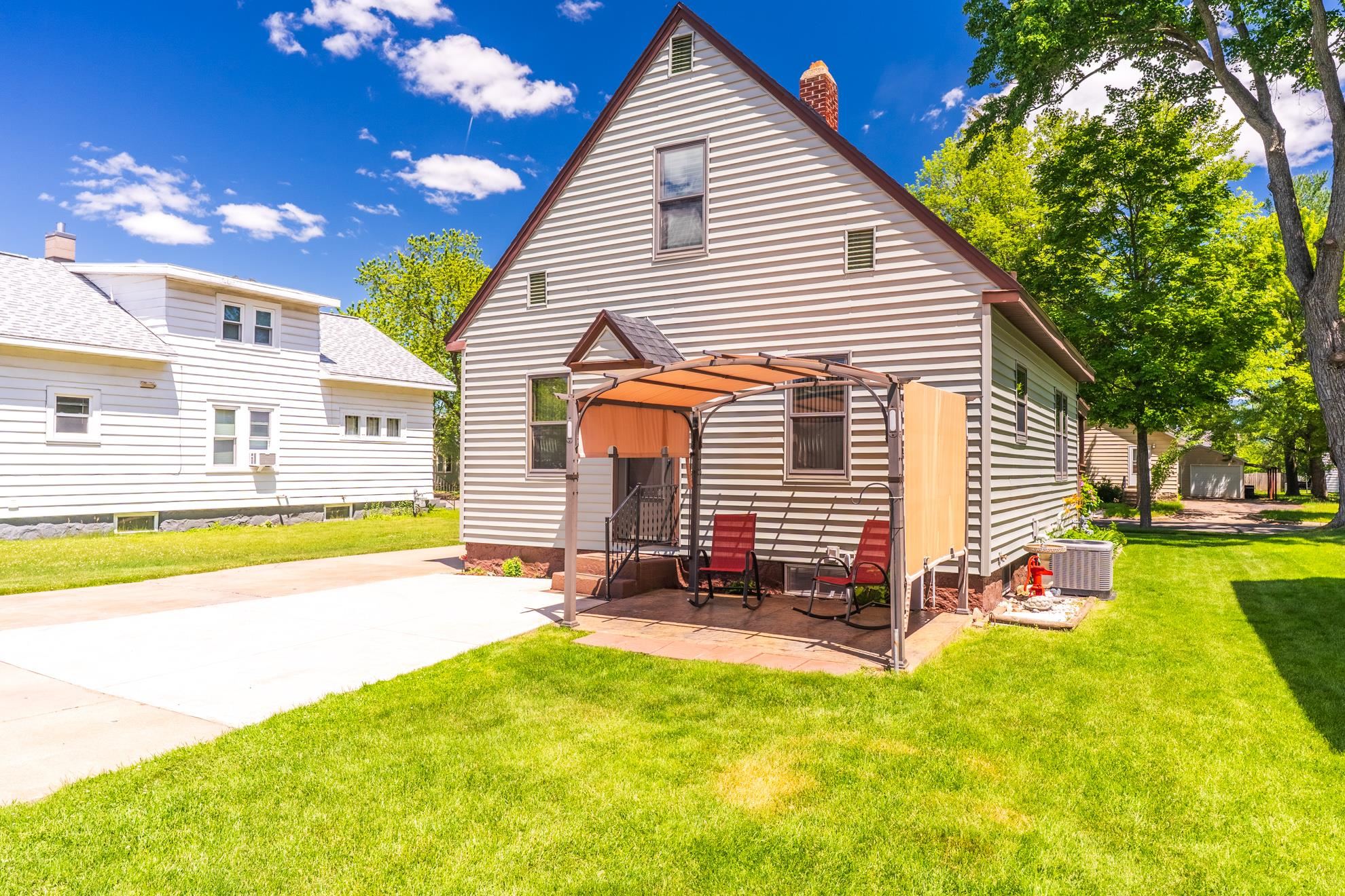 1120 S 8TH AVENUE, Wausau, Wisconsin 54401, 3 Bedrooms Bedrooms, ,1 BathroomBathrooms,Residential,For Sale,1120 S 8TH AVENUE,22602895