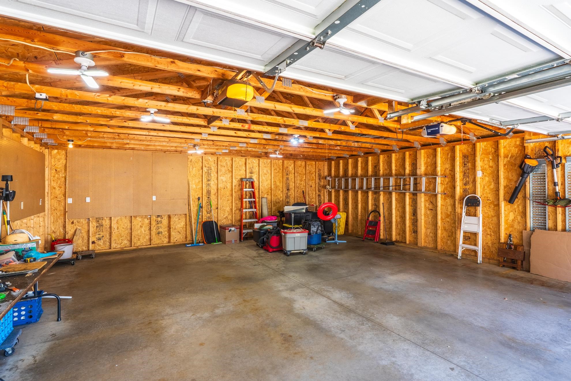 1120 S 8TH AVENUE, Wausau, Wisconsin 54401, 3 Bedrooms Bedrooms, ,1 BathroomBathrooms,Residential,For Sale,1120 S 8TH AVENUE,22602895