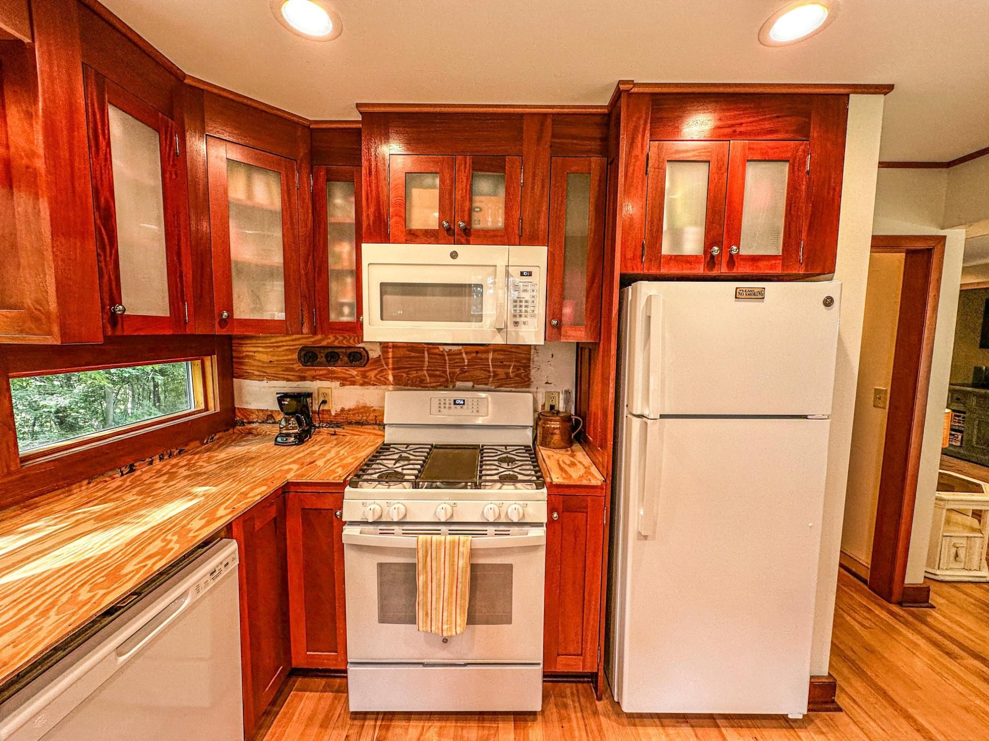 W7675 COUNTY ROAD W, Phillips, Wisconsin 54555, 3 Bedrooms Bedrooms, ,2 BathroomsBathrooms,Residential,For Sale,W7675 COUNTY ROAD W,22602896