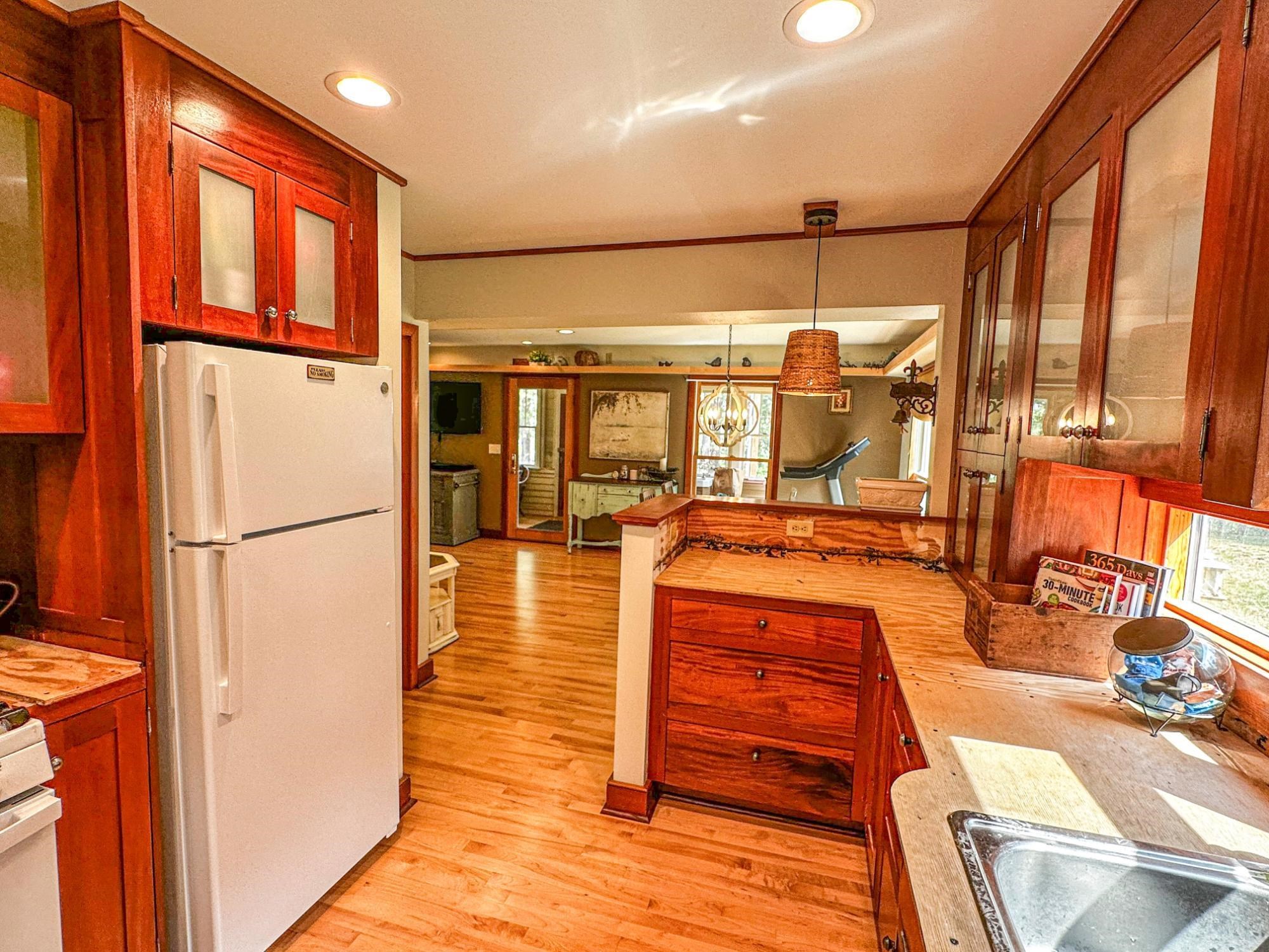 W7675 COUNTY ROAD W, Phillips, Wisconsin 54555, 3 Bedrooms Bedrooms, ,2 BathroomsBathrooms,Residential,For Sale,W7675 COUNTY ROAD W,22602896
