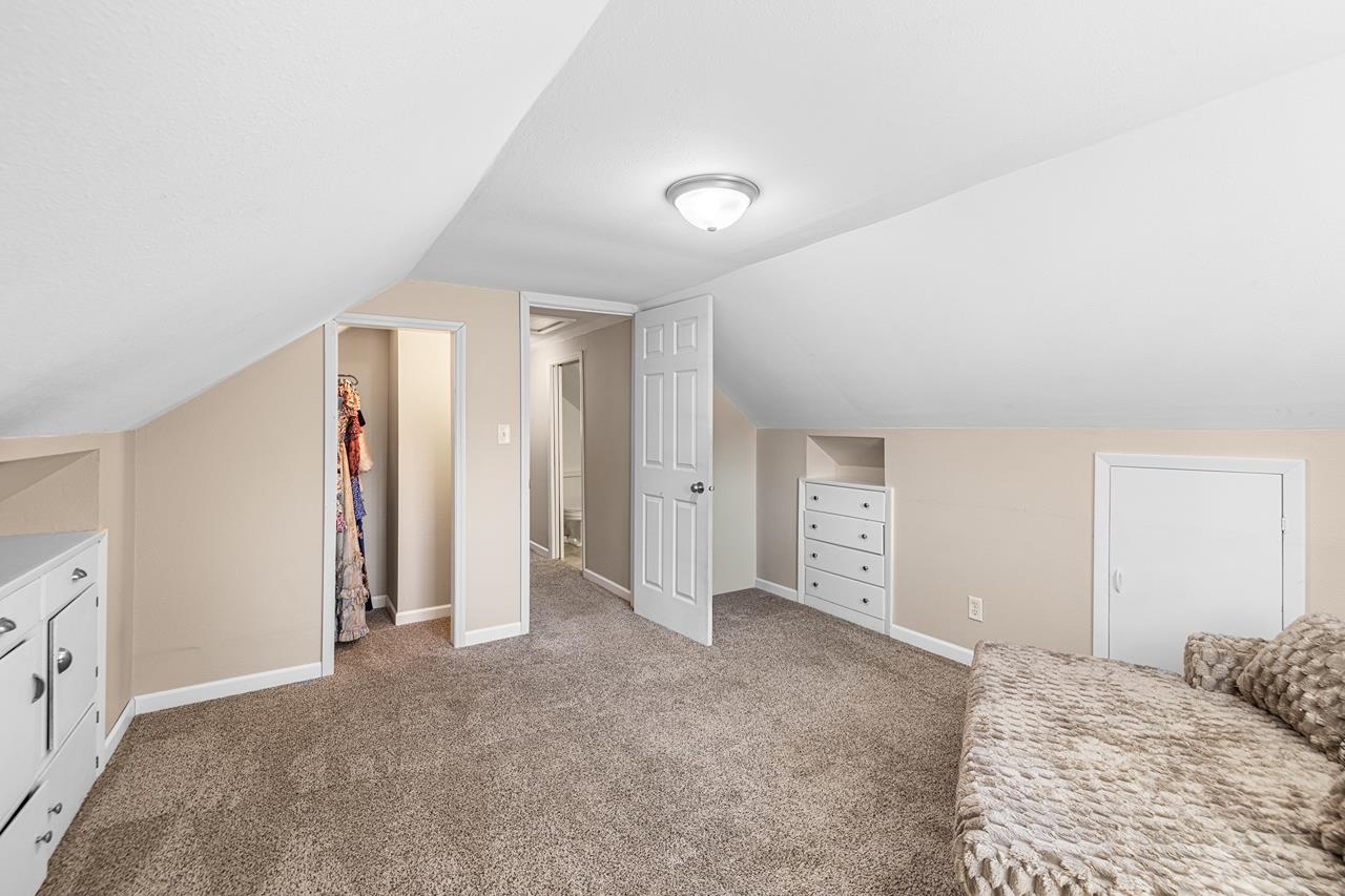 521 N 9TH AVENUE, Wausau, Wisconsin 54401, 4 Bedrooms Bedrooms, ,1 BathroomBathrooms,Residential,For Sale,521 N 9TH AVENUE,22602898