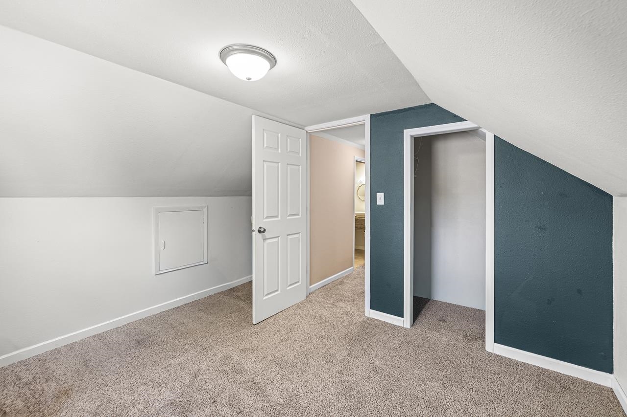 521 N 9TH AVENUE, Wausau, Wisconsin 54401, 4 Bedrooms Bedrooms, ,1 BathroomBathrooms,Residential,For Sale,521 N 9TH AVENUE,22602898