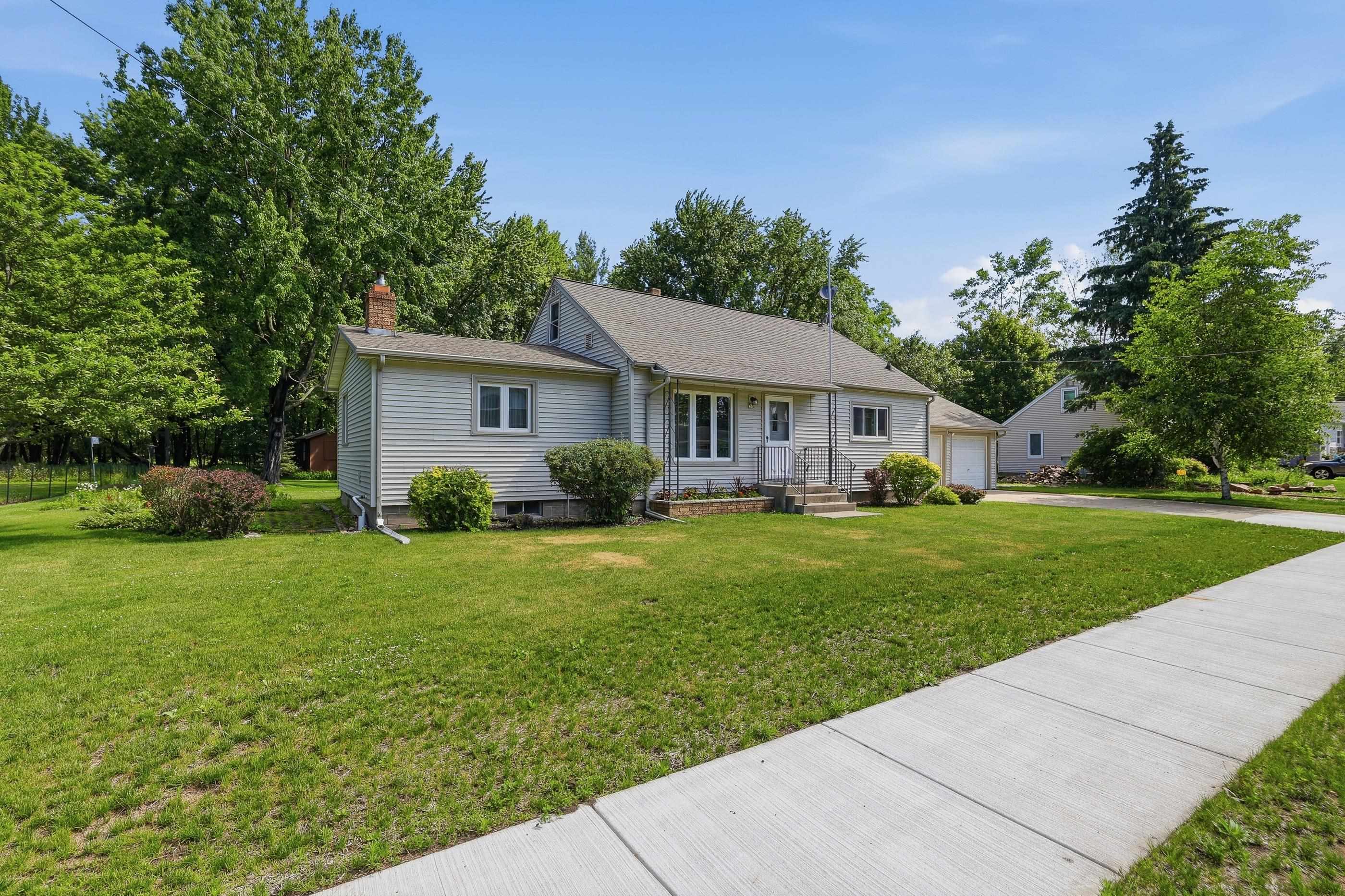 308 WALKER STREET, Stevens Point, Wisconsin 54481, 3 Bedrooms Bedrooms, ,1 BathroomBathrooms,Residential,For Sale,308 WALKER STREET,22602910