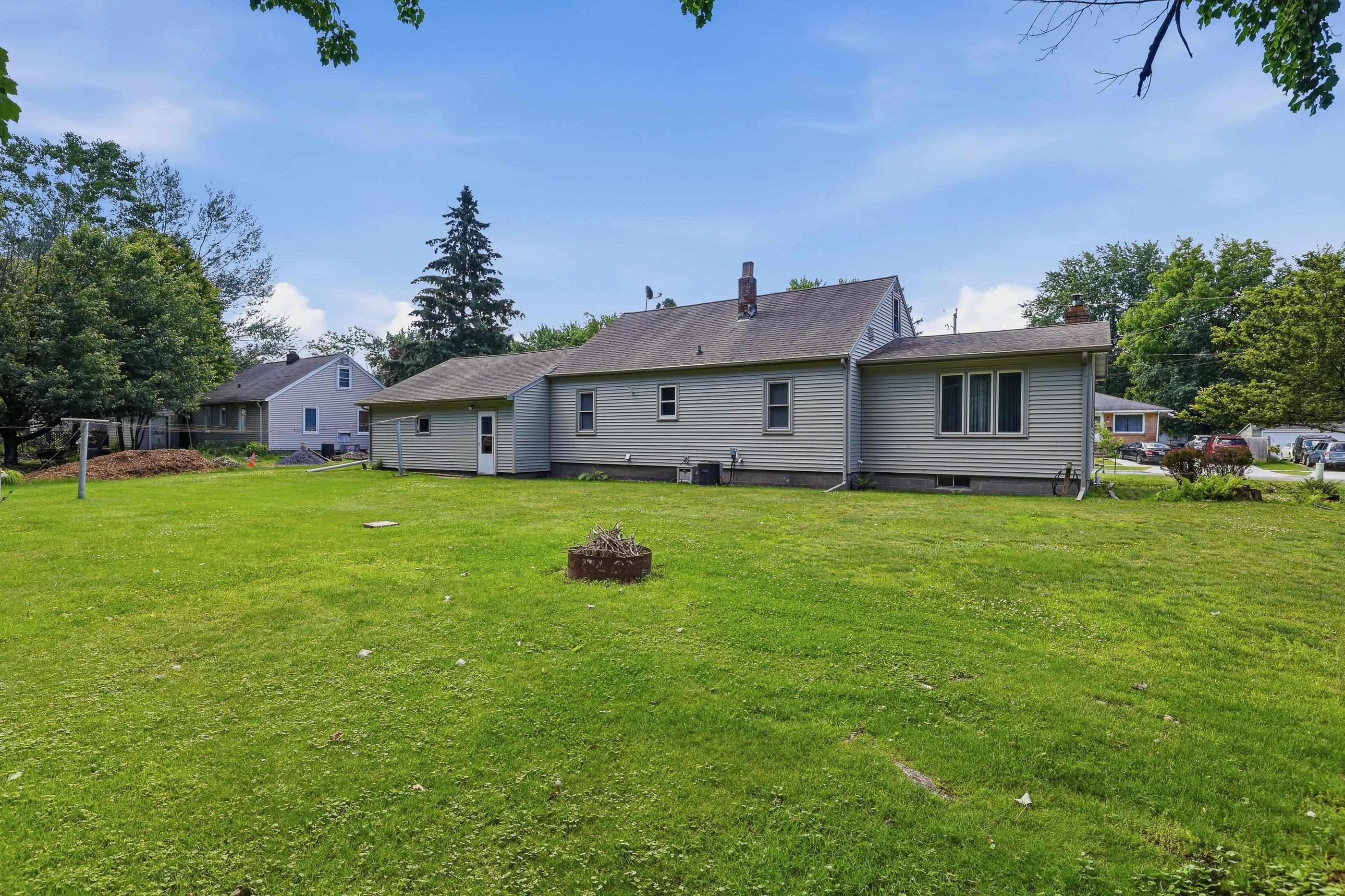 308 WALKER STREET, Stevens Point, Wisconsin 54481, 3 Bedrooms Bedrooms, ,1 BathroomBathrooms,Residential,For Sale,308 WALKER STREET,22602910