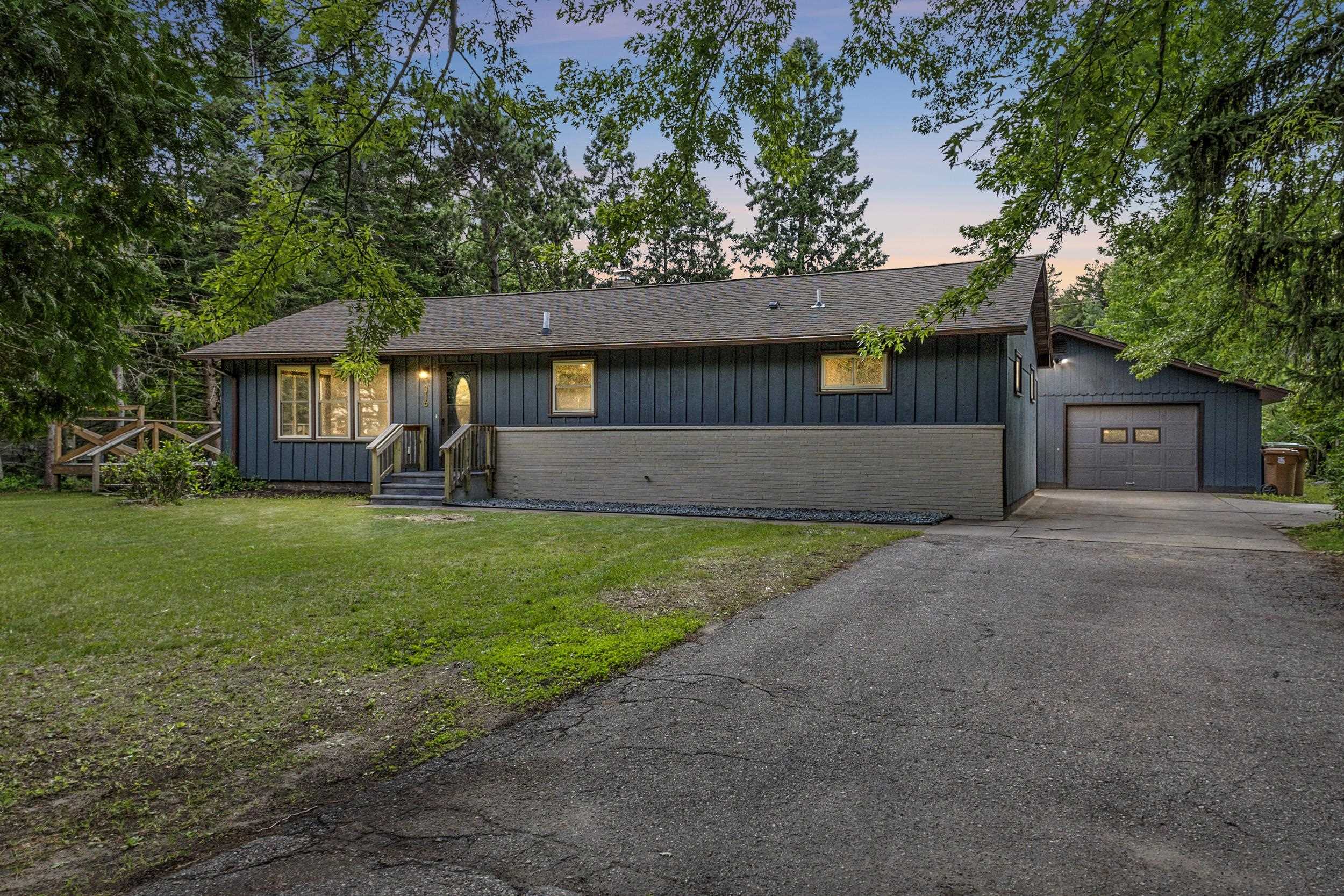 316 WOOD LANE, Stevens Point, Wisconsin 54481, 3 Bedrooms Bedrooms, ,2 BathroomsBathrooms,Residential,For Sale,316 WOOD LANE,22602913