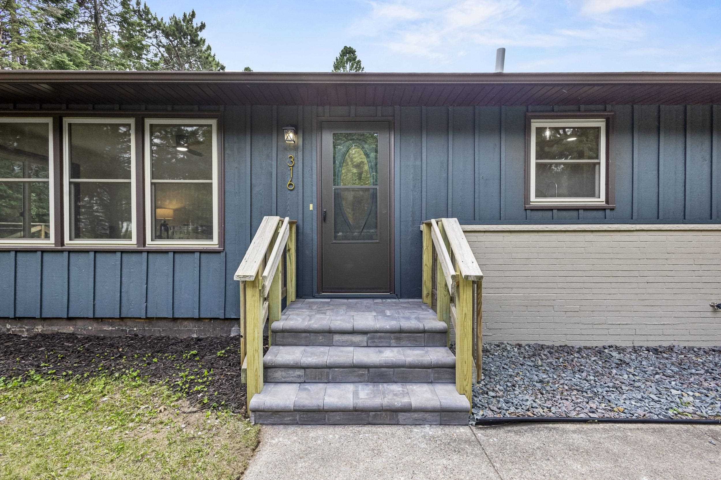 316 WOOD LANE, Stevens Point, Wisconsin 54481, 3 Bedrooms Bedrooms, ,2 BathroomsBathrooms,Residential,For Sale,316 WOOD LANE,22602913