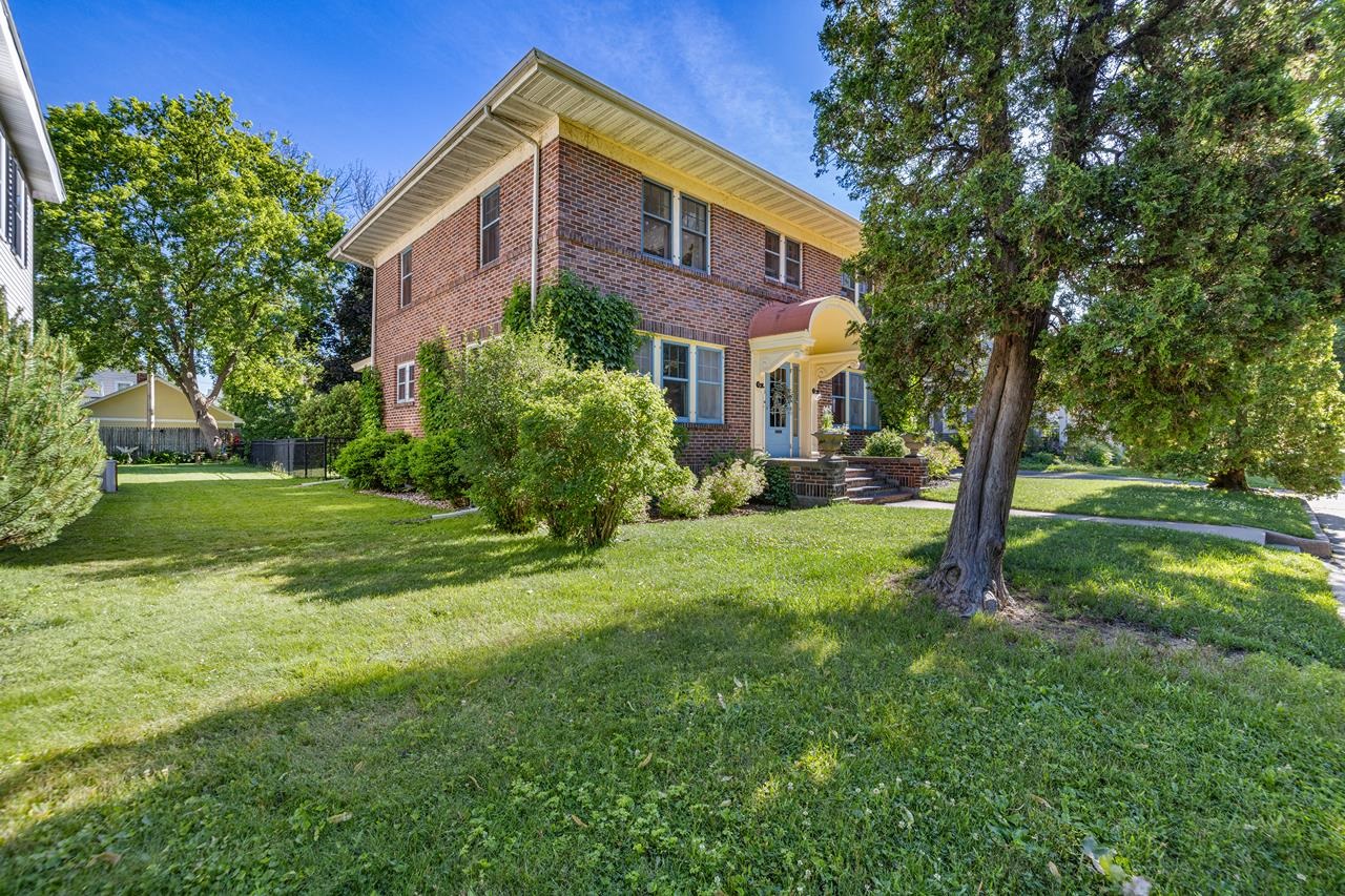 712 HAMILTON STREET, Wausau, Wisconsin 54403, 4 Bedrooms Bedrooms, ,1 BathroomBathrooms,Residential,For Sale,712 HAMILTON STREET,22602916