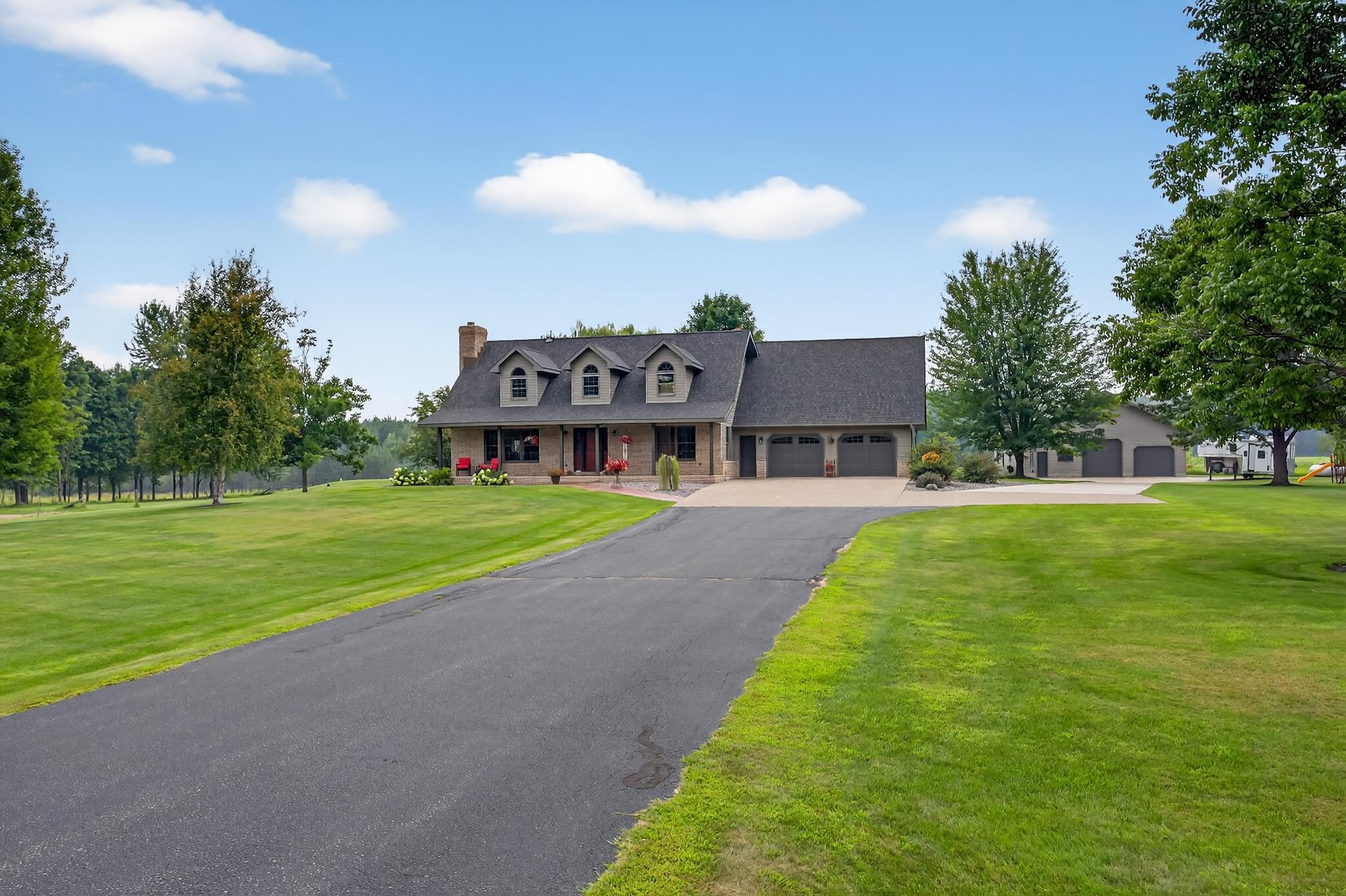 5087 YELLOWSTONE DRIVE, Auburndale, Wisconsin 54412, 4 Bedrooms Bedrooms, ,3 BathroomsBathrooms,Residential,For Sale,5087 YELLOWSTONE DRIVE,22602917