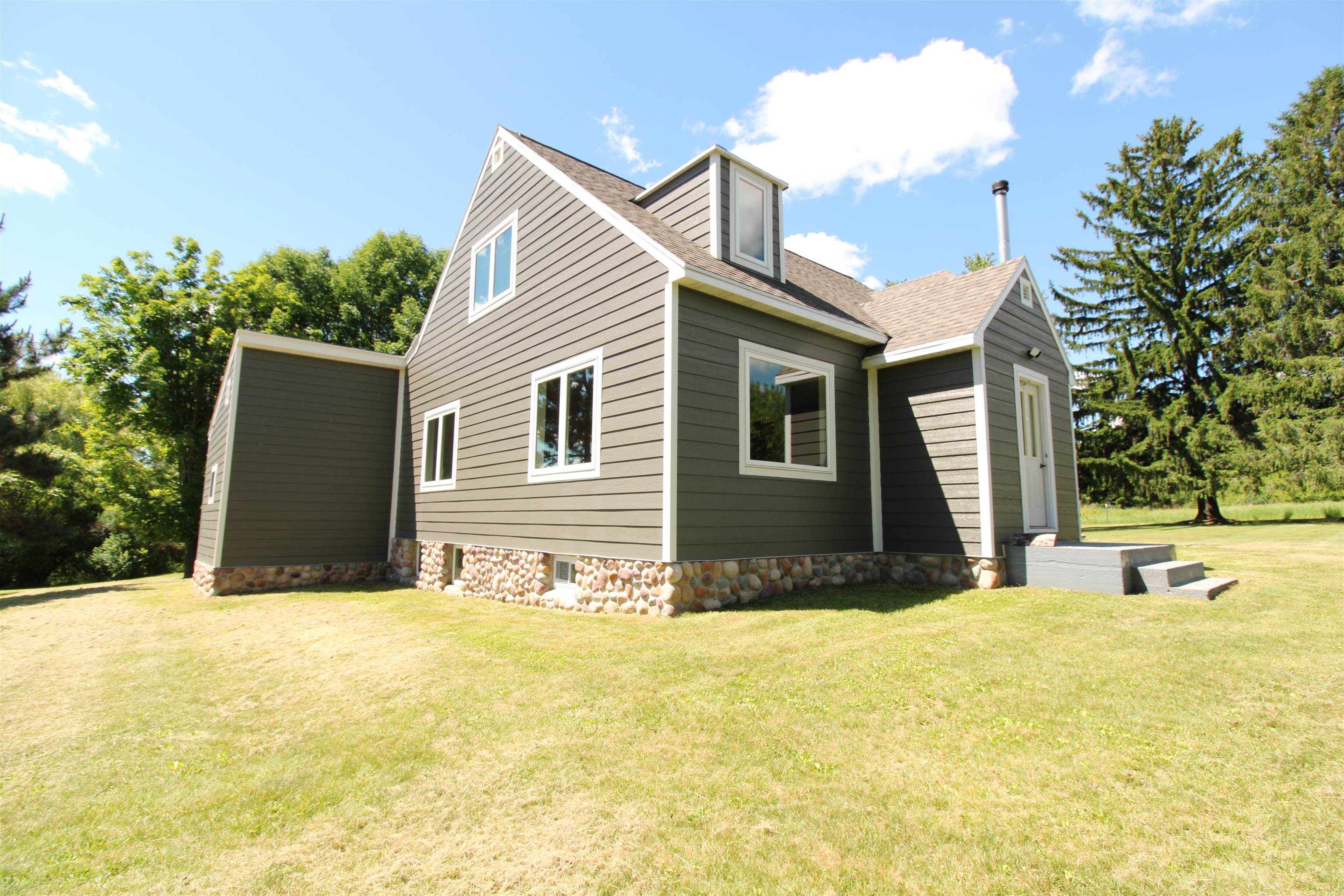 5385 RAINBOW DRIVE, Merrill, Wisconsin 54452, 3 Bedrooms Bedrooms, ,1 BathroomBathrooms,Residential,For Sale,5385 RAINBOW DRIVE,22602918
