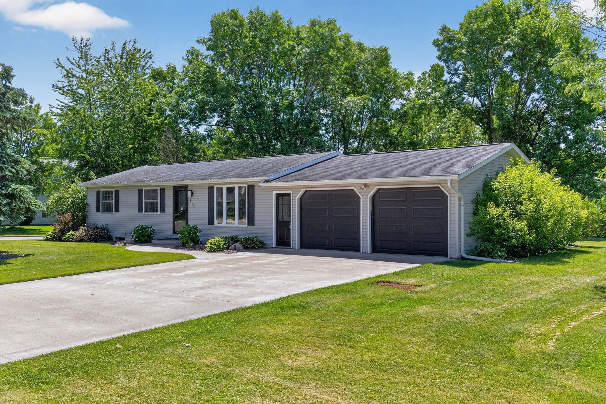 111 W ELM STREET, Abbotsford, Wisconsin 54405, 3 Bedrooms Bedrooms, ,2 BathroomsBathrooms,Residential,For Sale,111 W ELM STREET,22602919