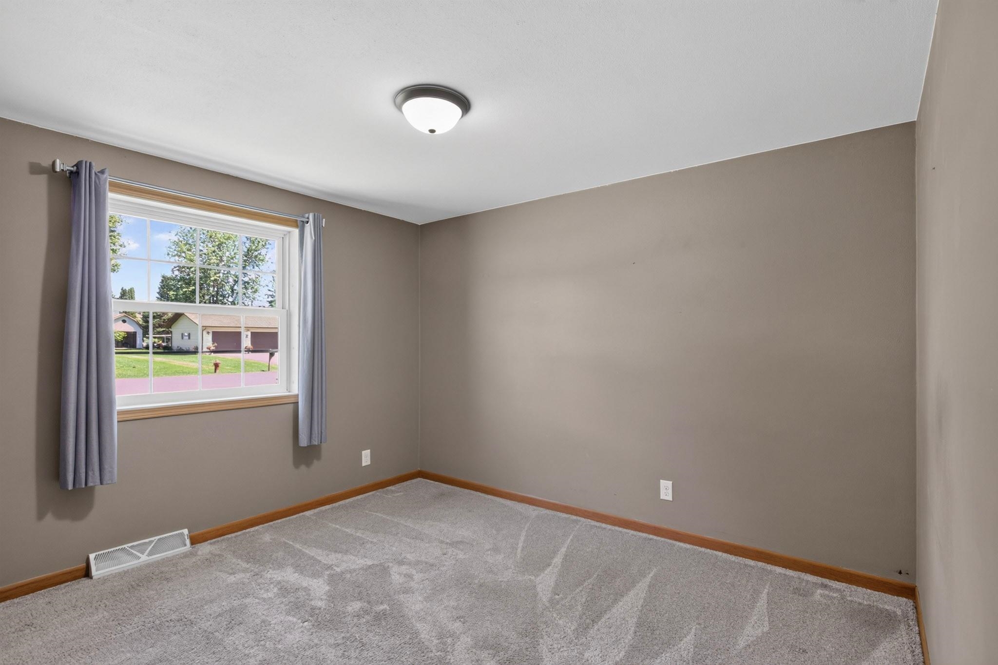 111 W ELM STREET, Abbotsford, Wisconsin 54405, 3 Bedrooms Bedrooms, ,2 BathroomsBathrooms,Residential,For Sale,111 W ELM STREET,22602919