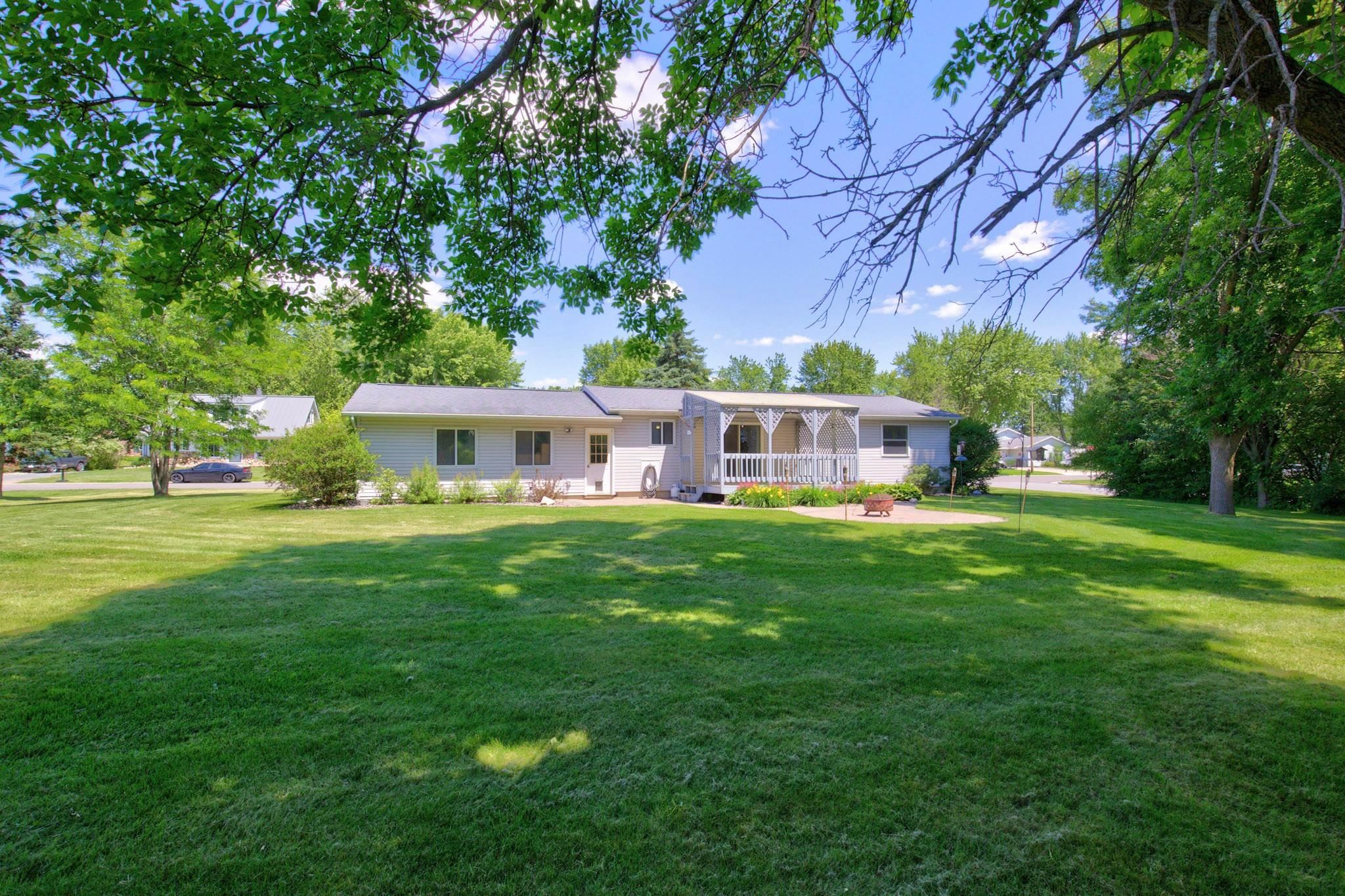111 W ELM STREET, Abbotsford, Wisconsin 54405, 3 Bedrooms Bedrooms, ,2 BathroomsBathrooms,Residential,For Sale,111 W ELM STREET,22602919