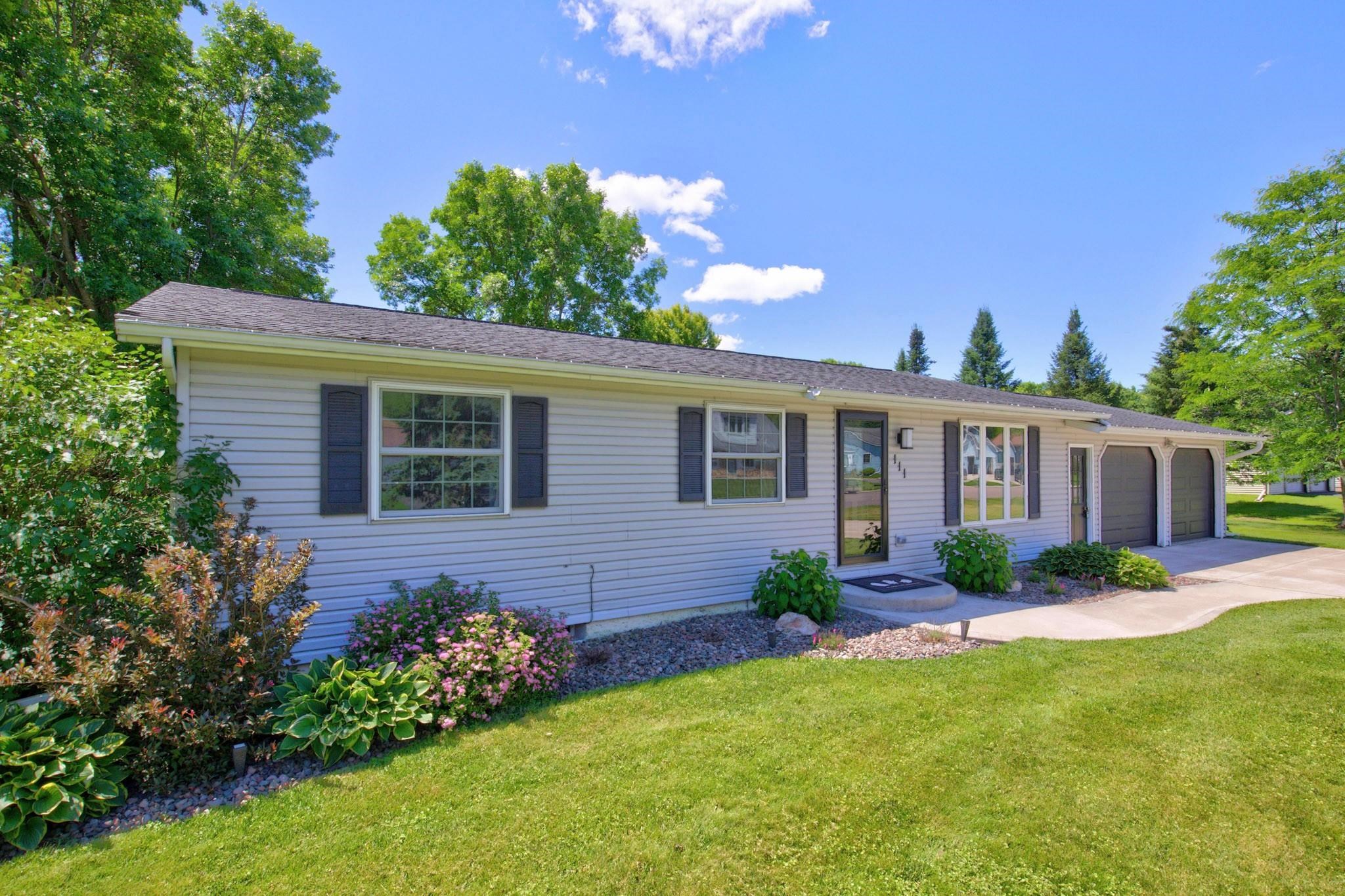 111 W ELM STREET, Abbotsford, Wisconsin 54405, 3 Bedrooms Bedrooms, ,2 BathroomsBathrooms,Residential,For Sale,111 W ELM STREET,22602919