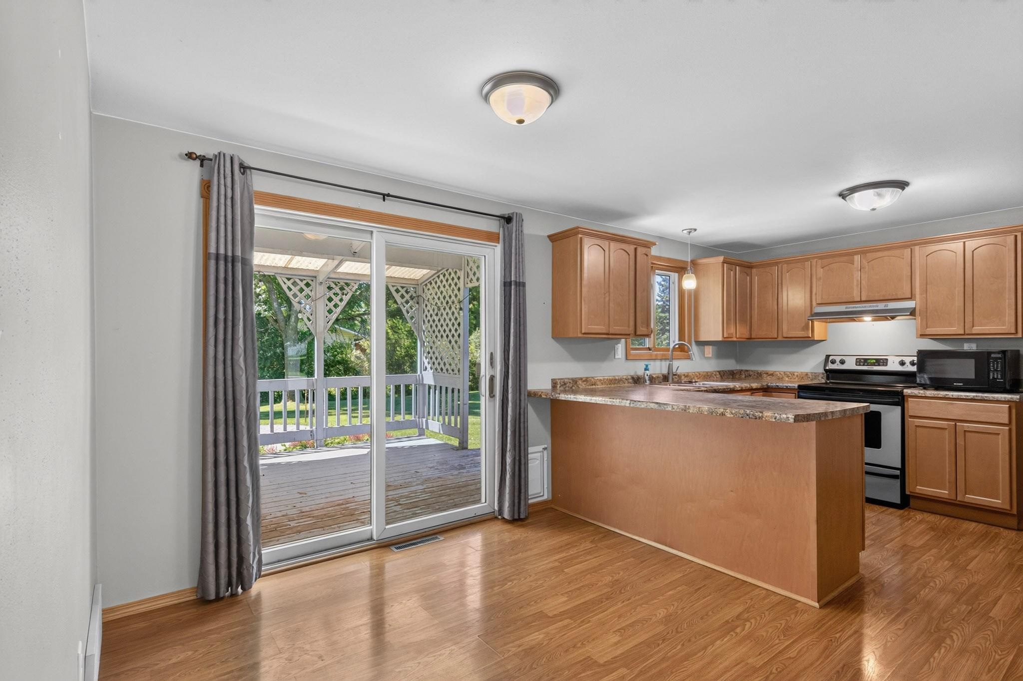 111 W ELM STREET, Abbotsford, Wisconsin 54405, 3 Bedrooms Bedrooms, ,2 BathroomsBathrooms,Residential,For Sale,111 W ELM STREET,22602919