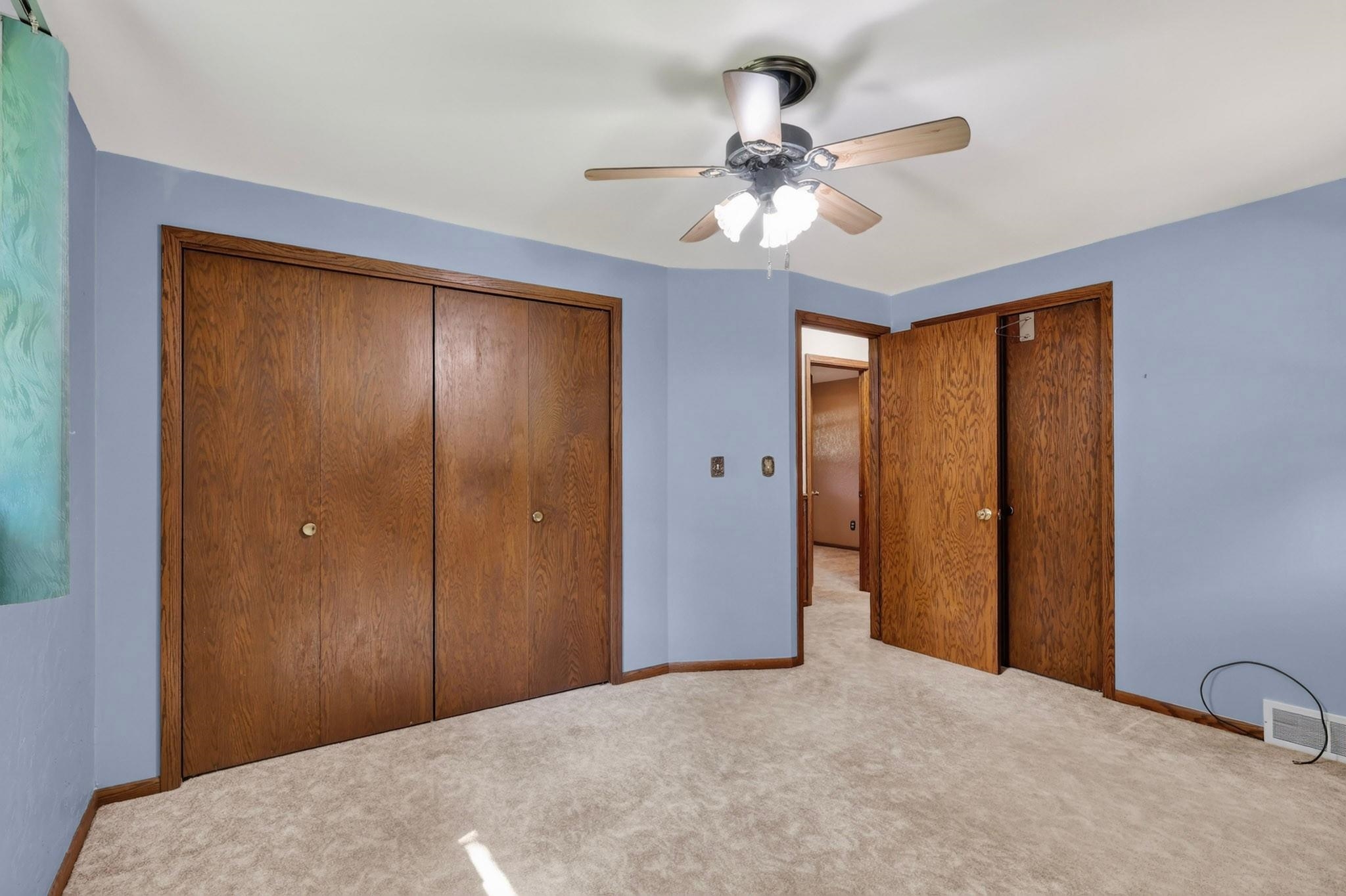1060 LAKEWOOD LANE, Wisconsin Rapids, Wisconsin 54494, 3 Bedrooms Bedrooms, ,2 BathroomsBathrooms,Residential,For Sale,1060 LAKEWOOD LANE,22602923