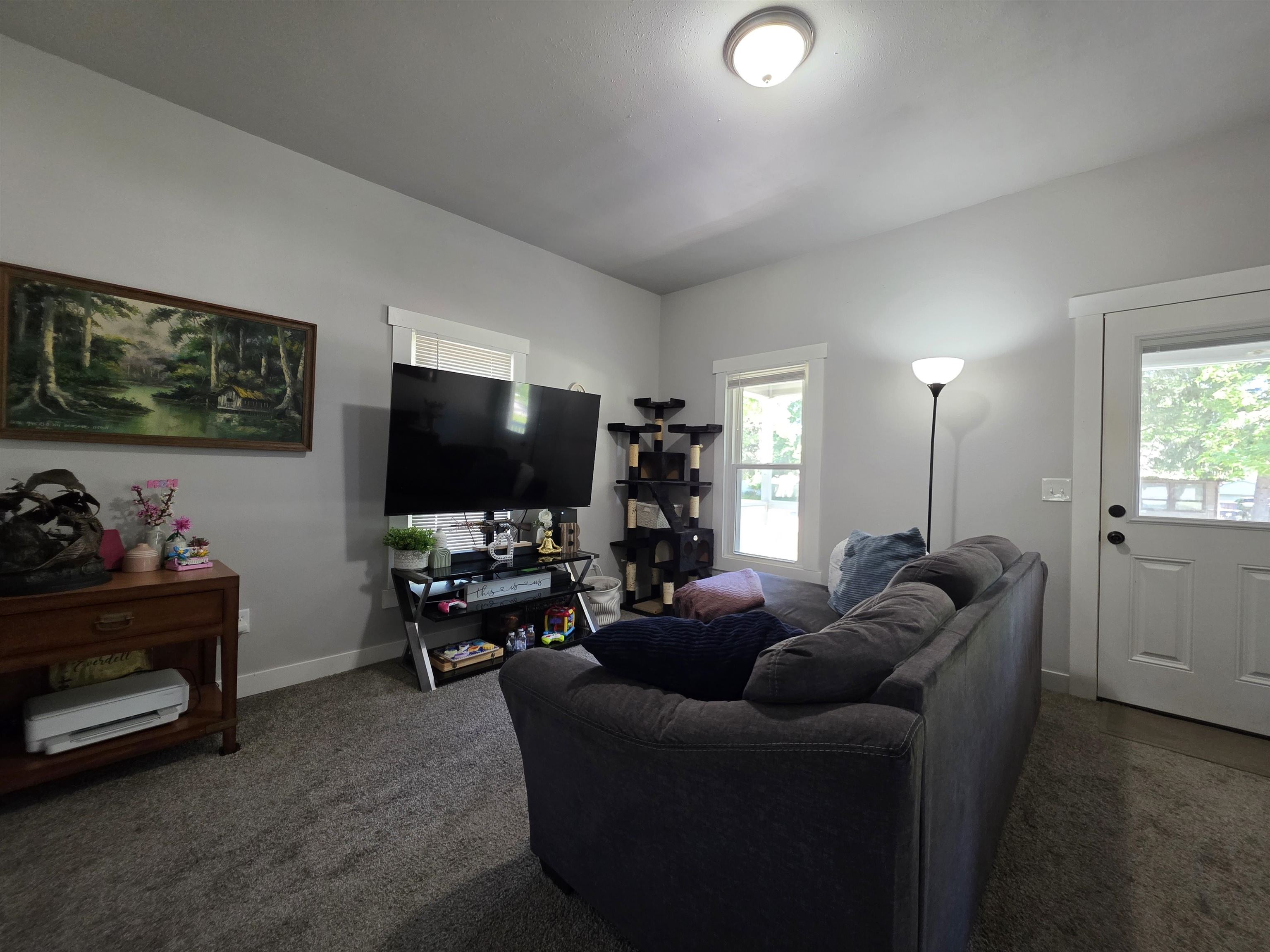 607 S MILLER STREET, Oxford, Wisconsin 53952, 2 Bedrooms Bedrooms, ,1 BathroomBathrooms,Residential,For Sale,607 S MILLER STREET,22602926