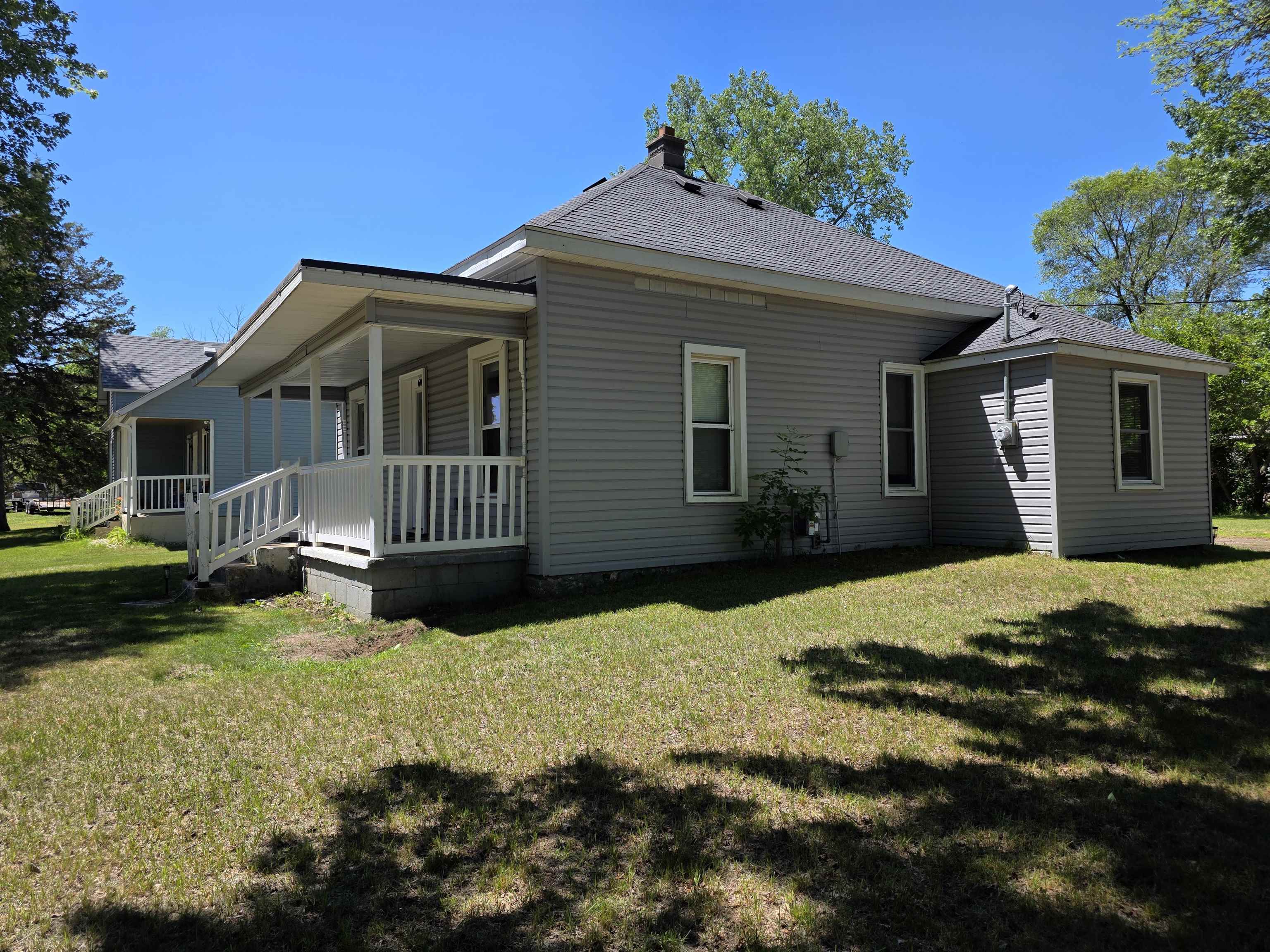 607 S MILLER STREET, Oxford, Wisconsin 53952, 2 Bedrooms Bedrooms, ,1 BathroomBathrooms,Residential,For Sale,607 S MILLER STREET,22602926
