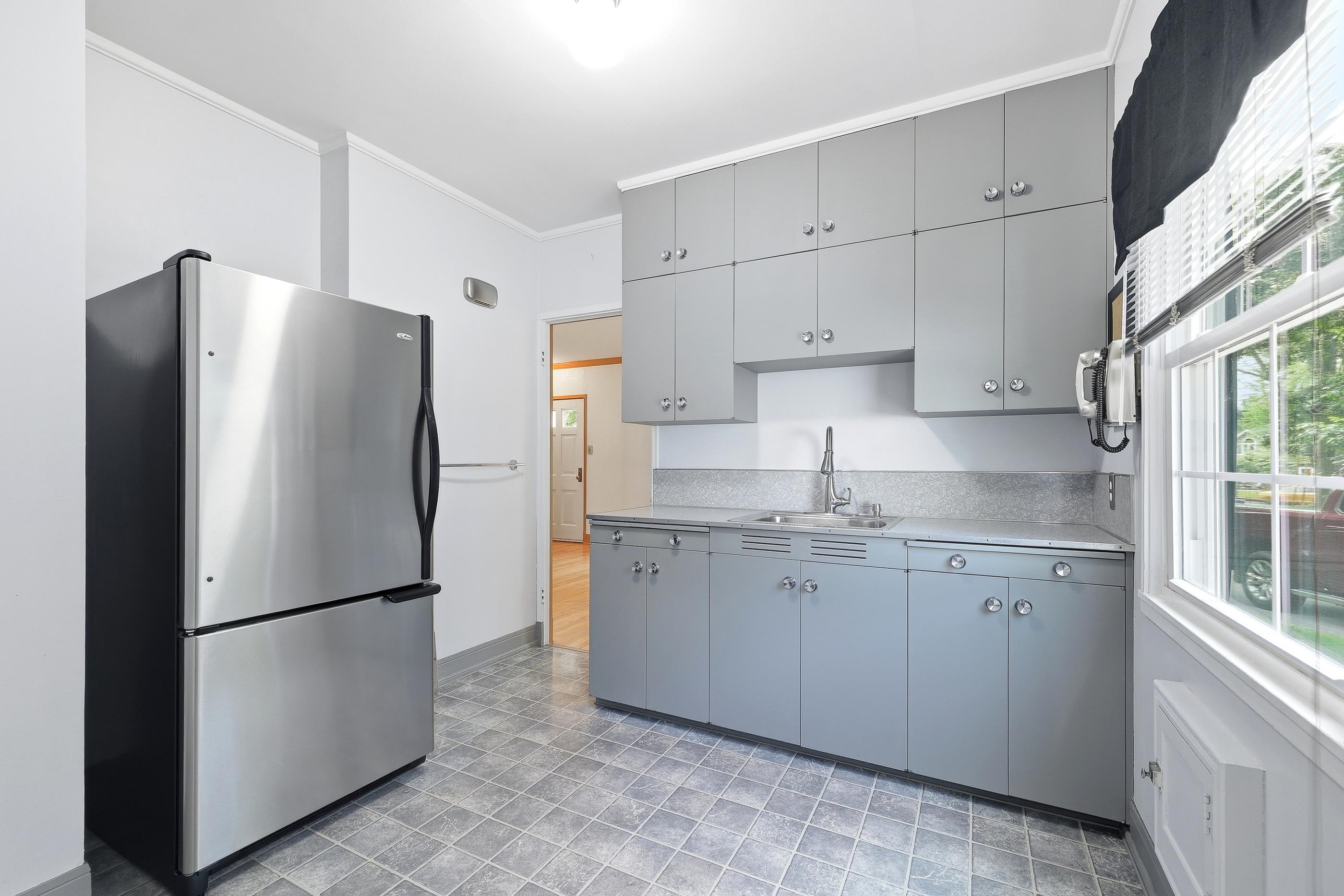 814 S OAK AVENUE, Marshfield, Wisconsin 54449, 2 Bedrooms Bedrooms, ,1 BathroomBathrooms,Residential,For Sale,814 S OAK AVENUE,22602928