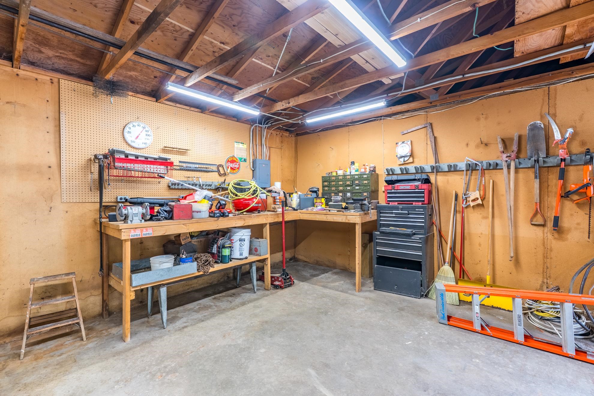 5600 N 32ND AVENUE, Wausau, Wisconsin 54401, 3 Bedrooms Bedrooms, ,1 BathroomBathrooms,Residential,For Sale,5600 N 32ND AVENUE,22602929