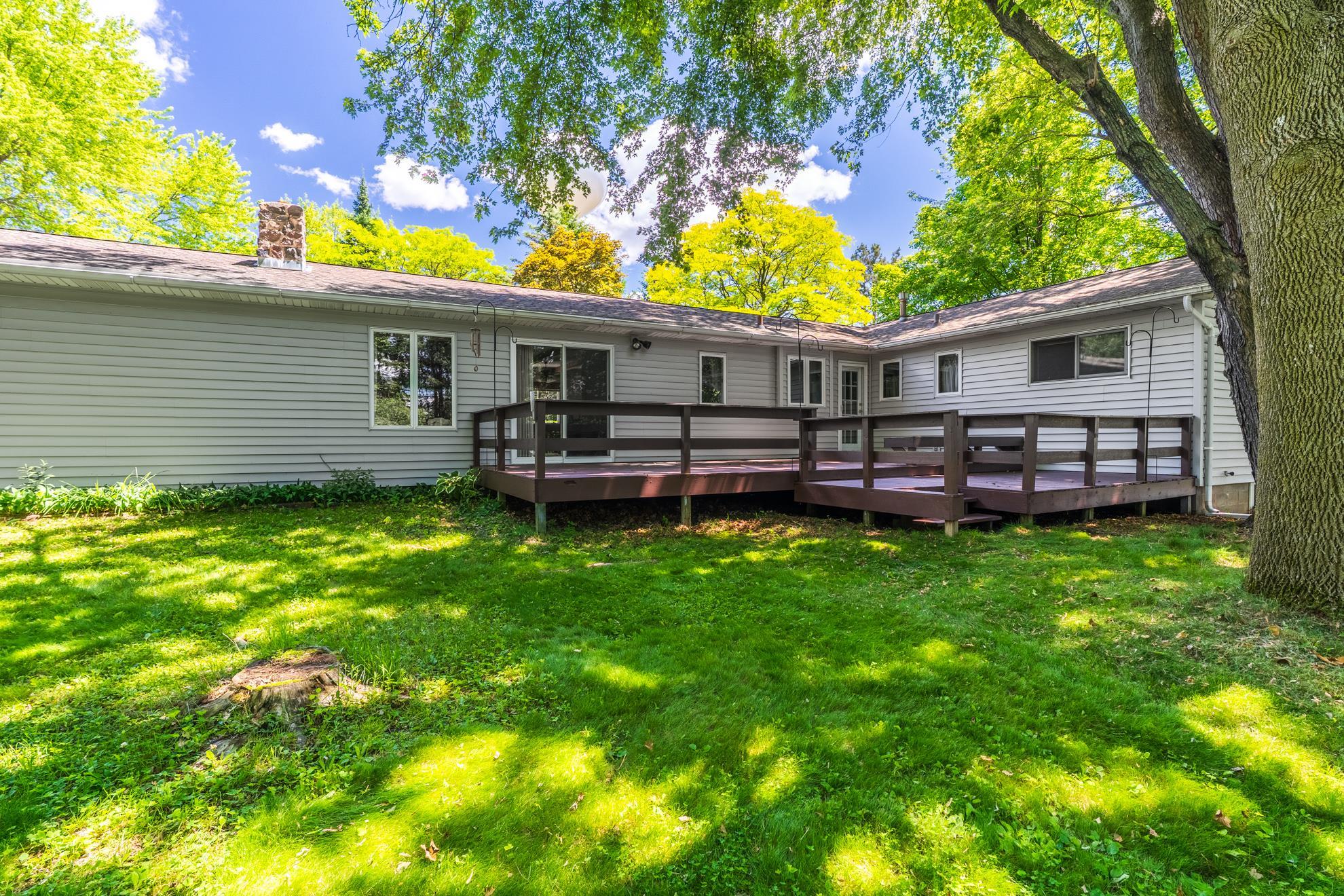 5600 N 32ND AVENUE, Wausau, Wisconsin 54401, 3 Bedrooms Bedrooms, ,1 BathroomBathrooms,Residential,For Sale,5600 N 32ND AVENUE,22602929